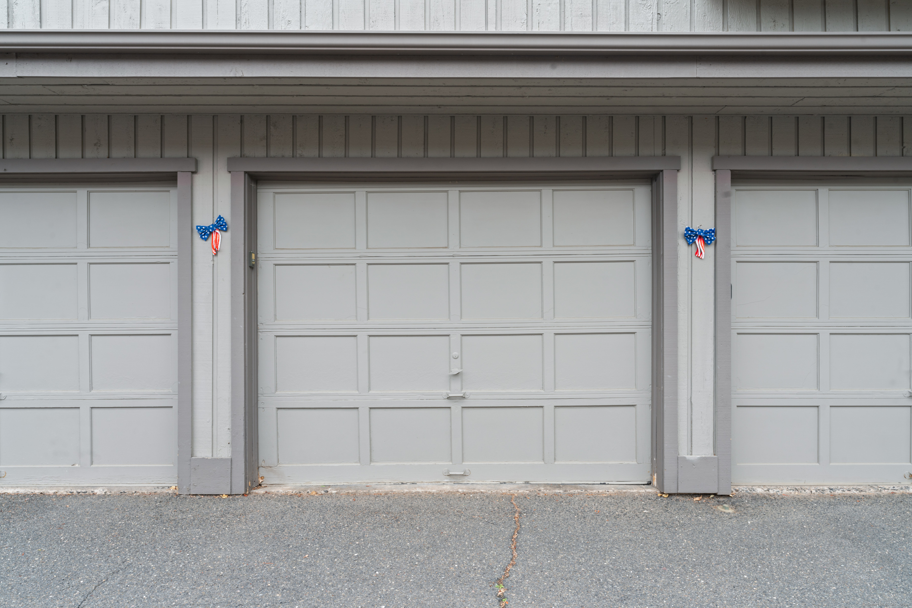 352 Heritage Village B