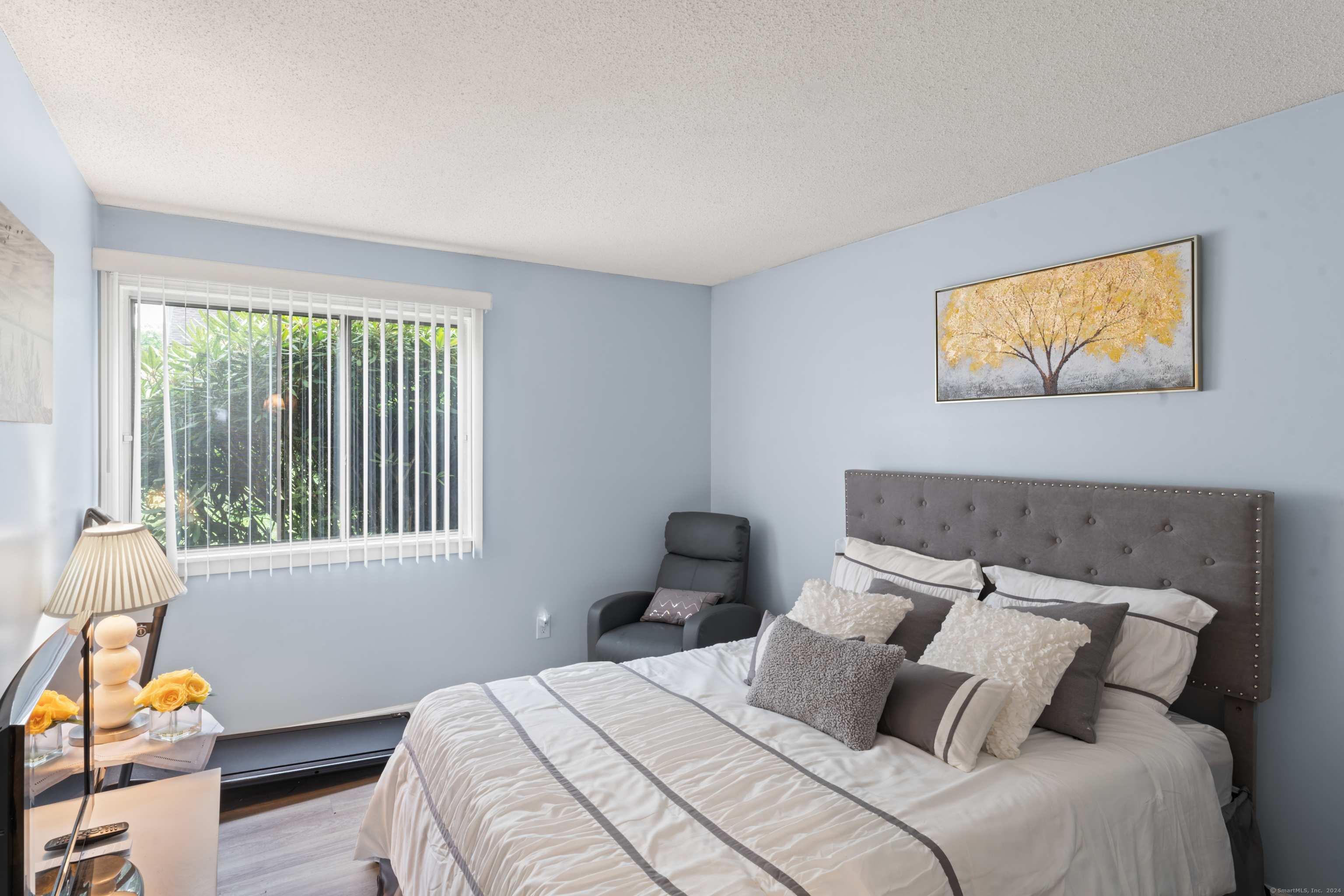 352 Heritage Village B