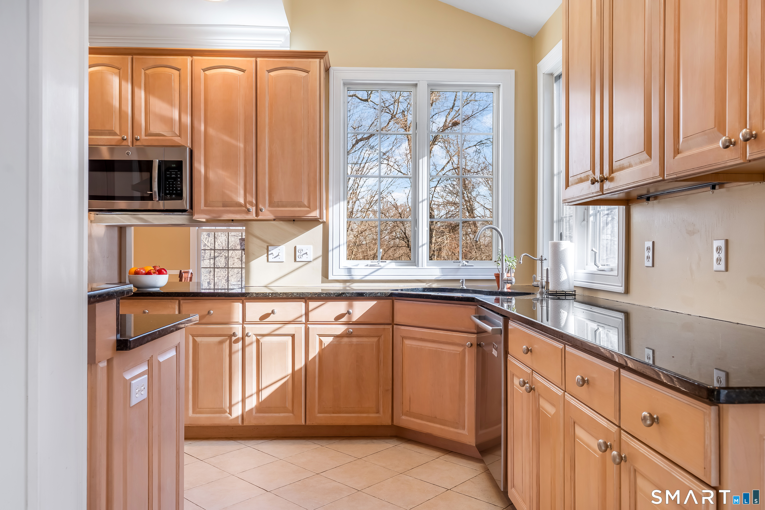 68 Charter Ridge Drive