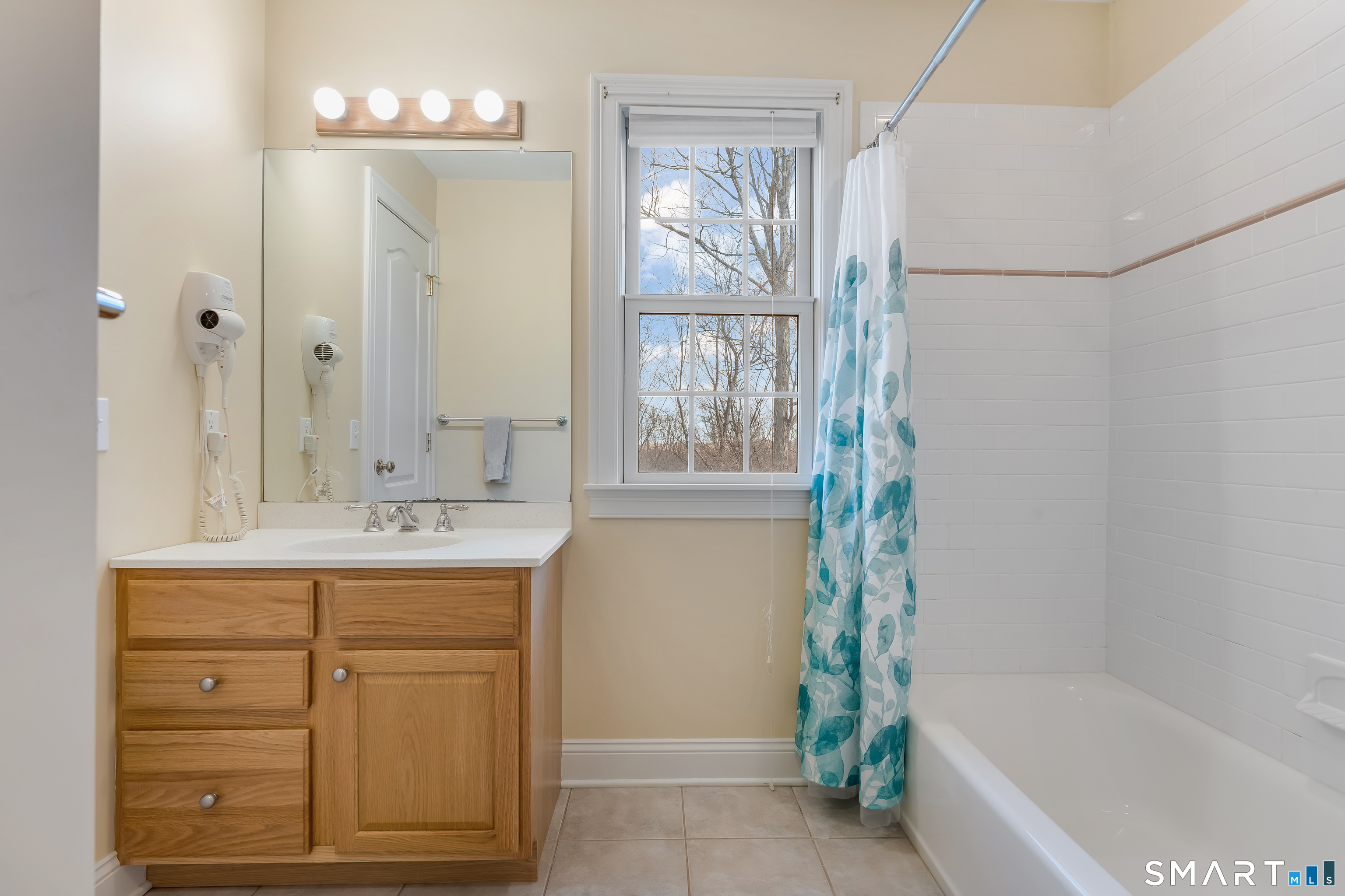 68 Charter Ridge Drive