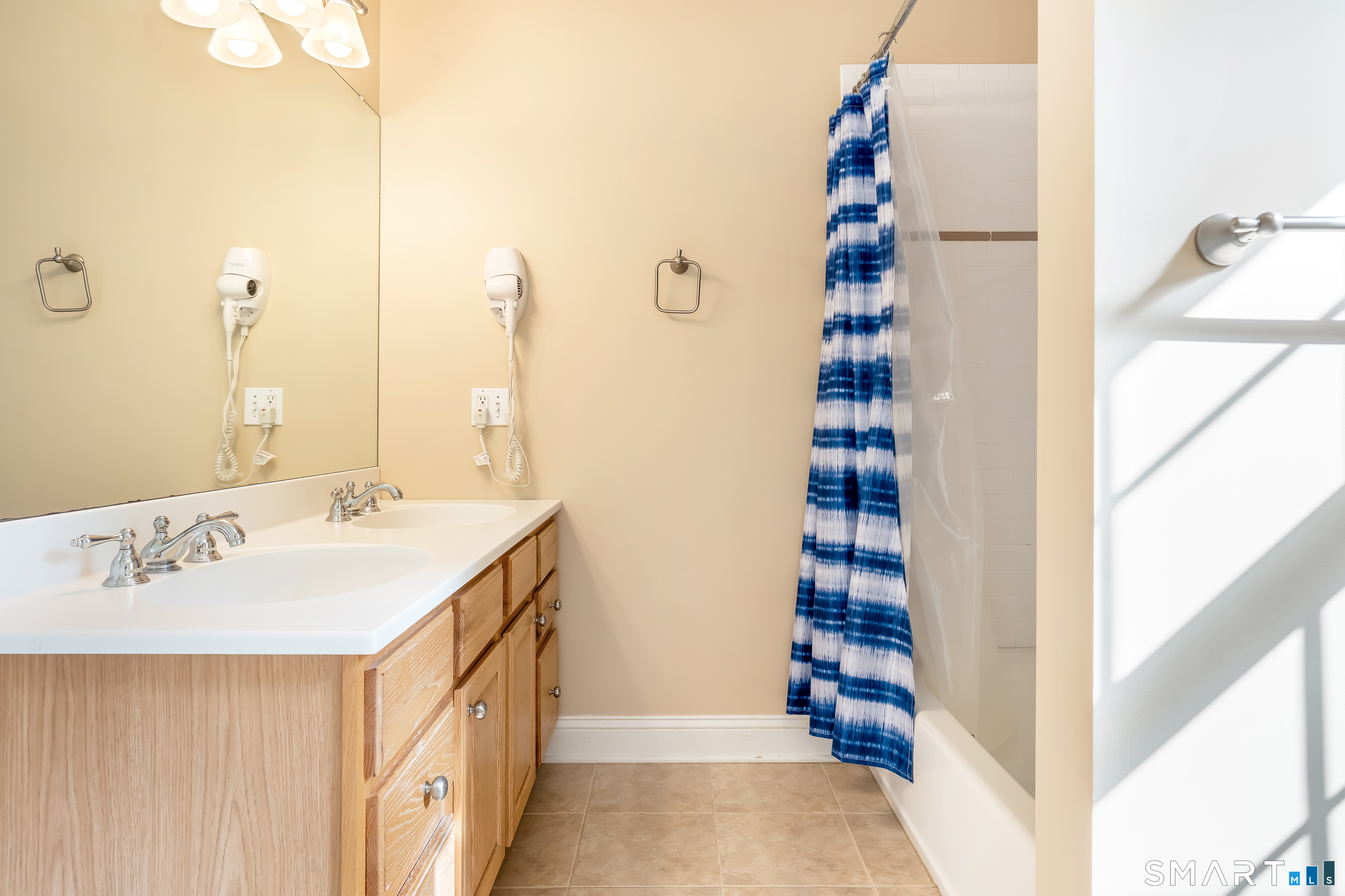 68 Charter Ridge Drive