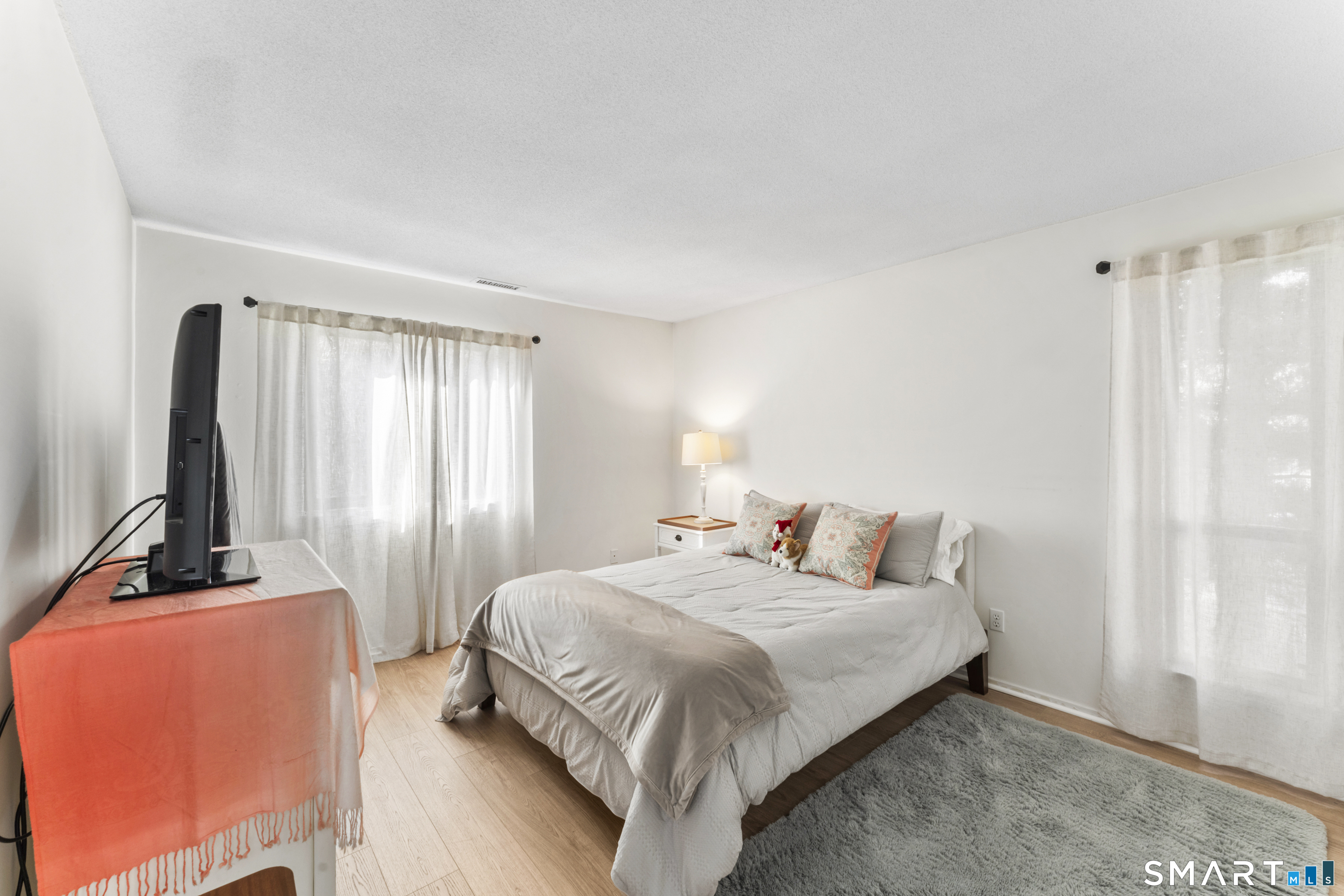 640 Heritage Village B