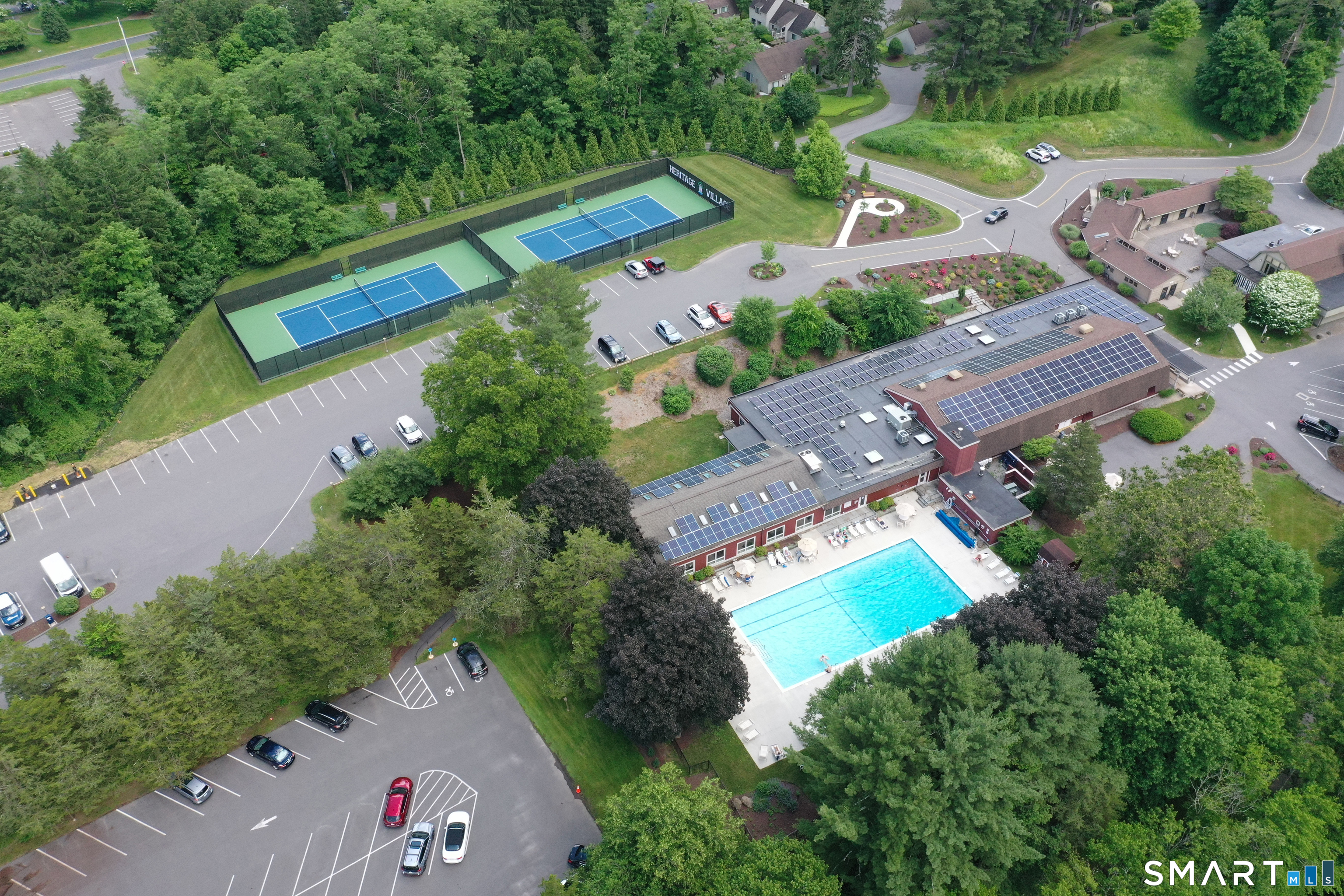 640 Heritage Village B