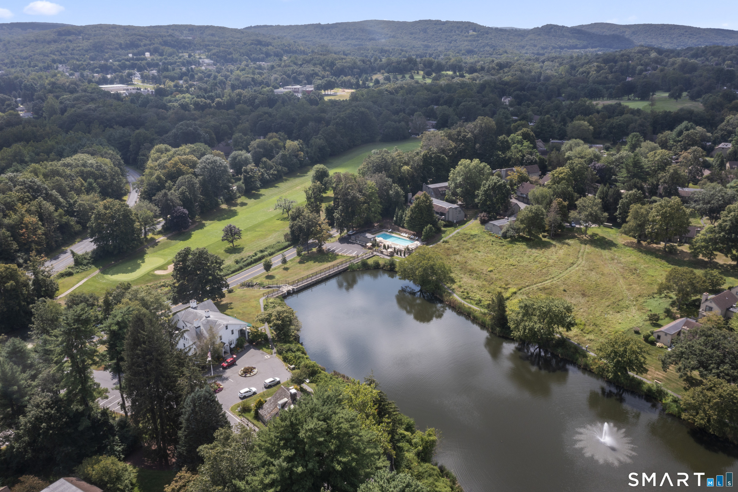 640 Heritage Village B