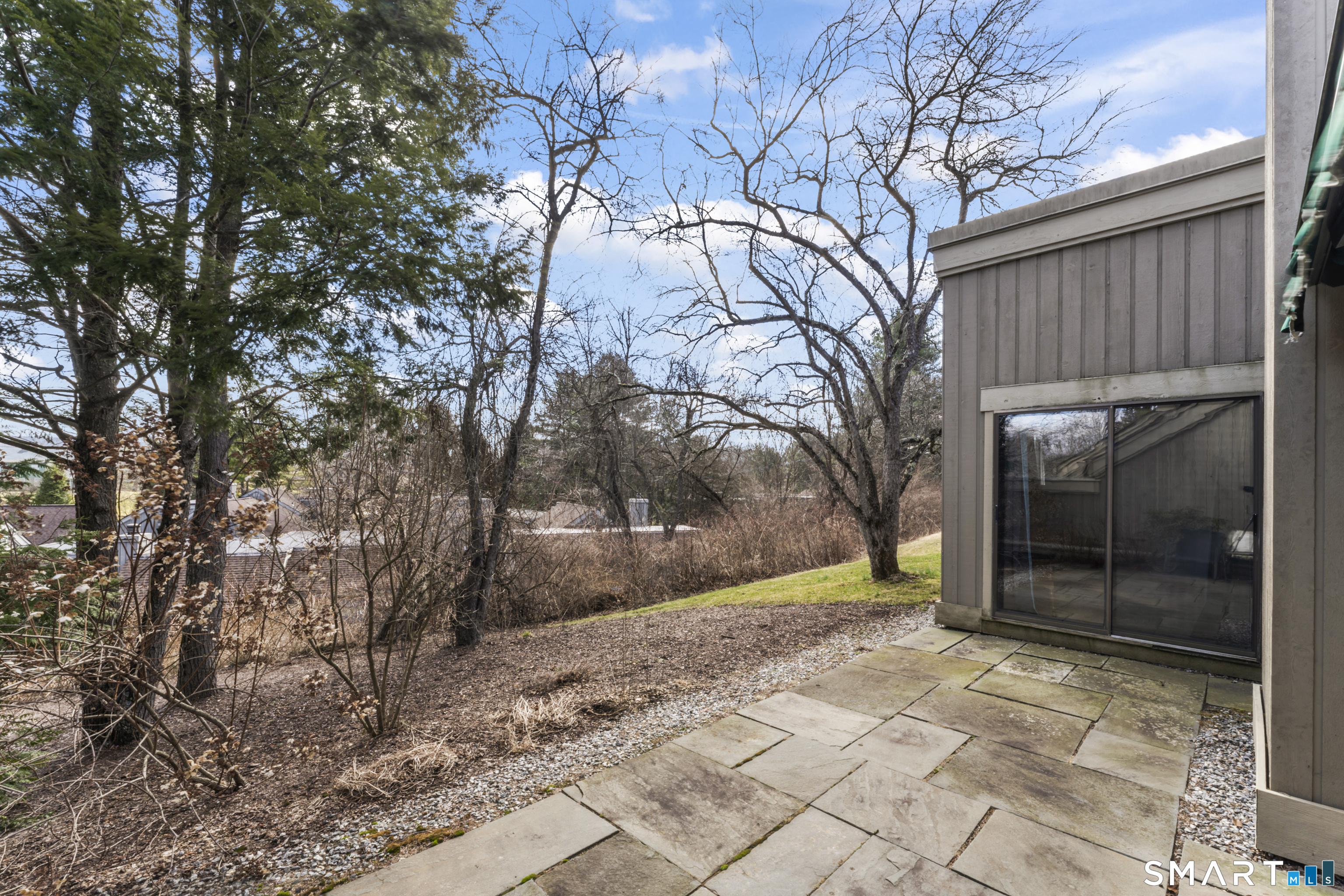 640 Heritage Village B