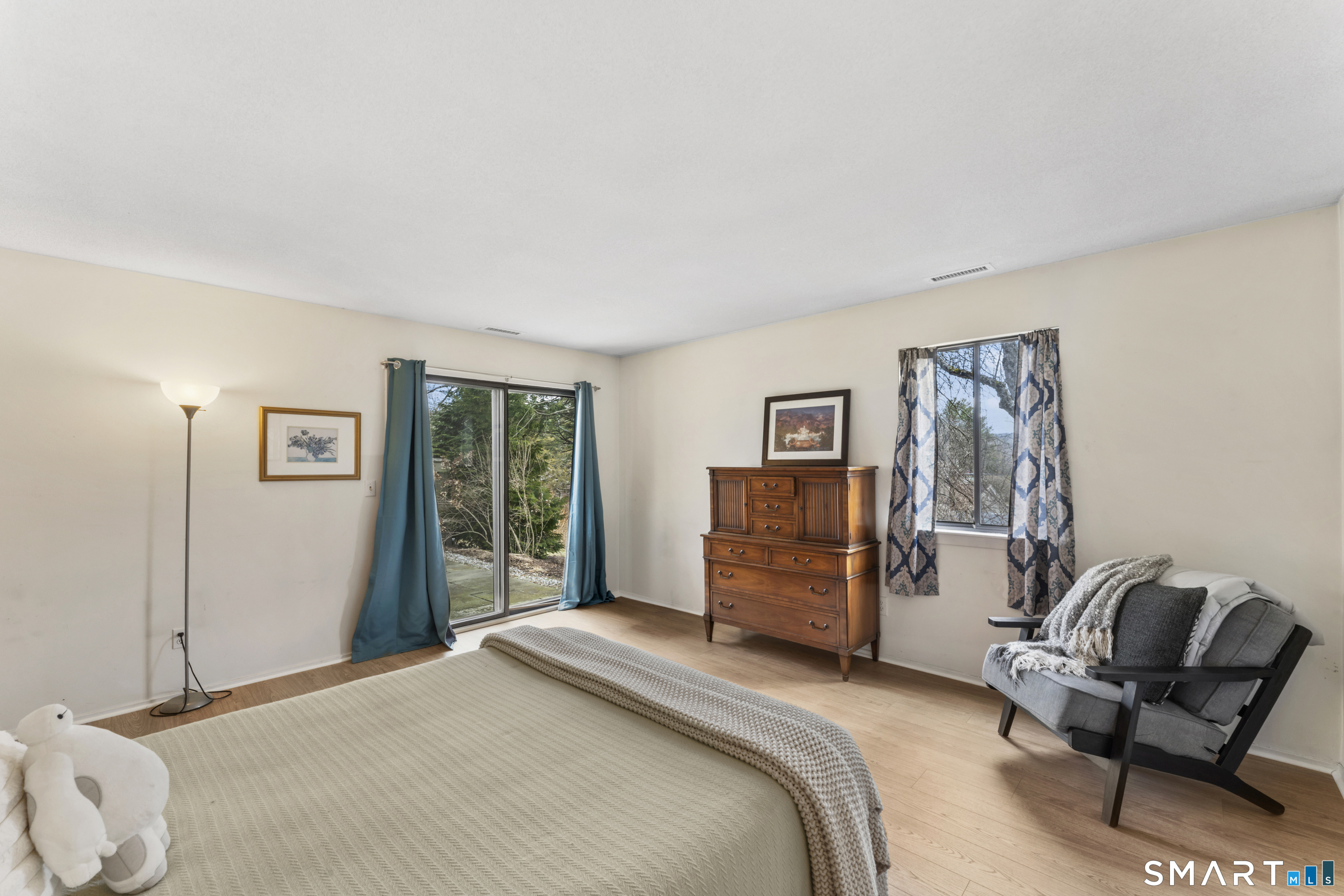 640 Heritage Village B