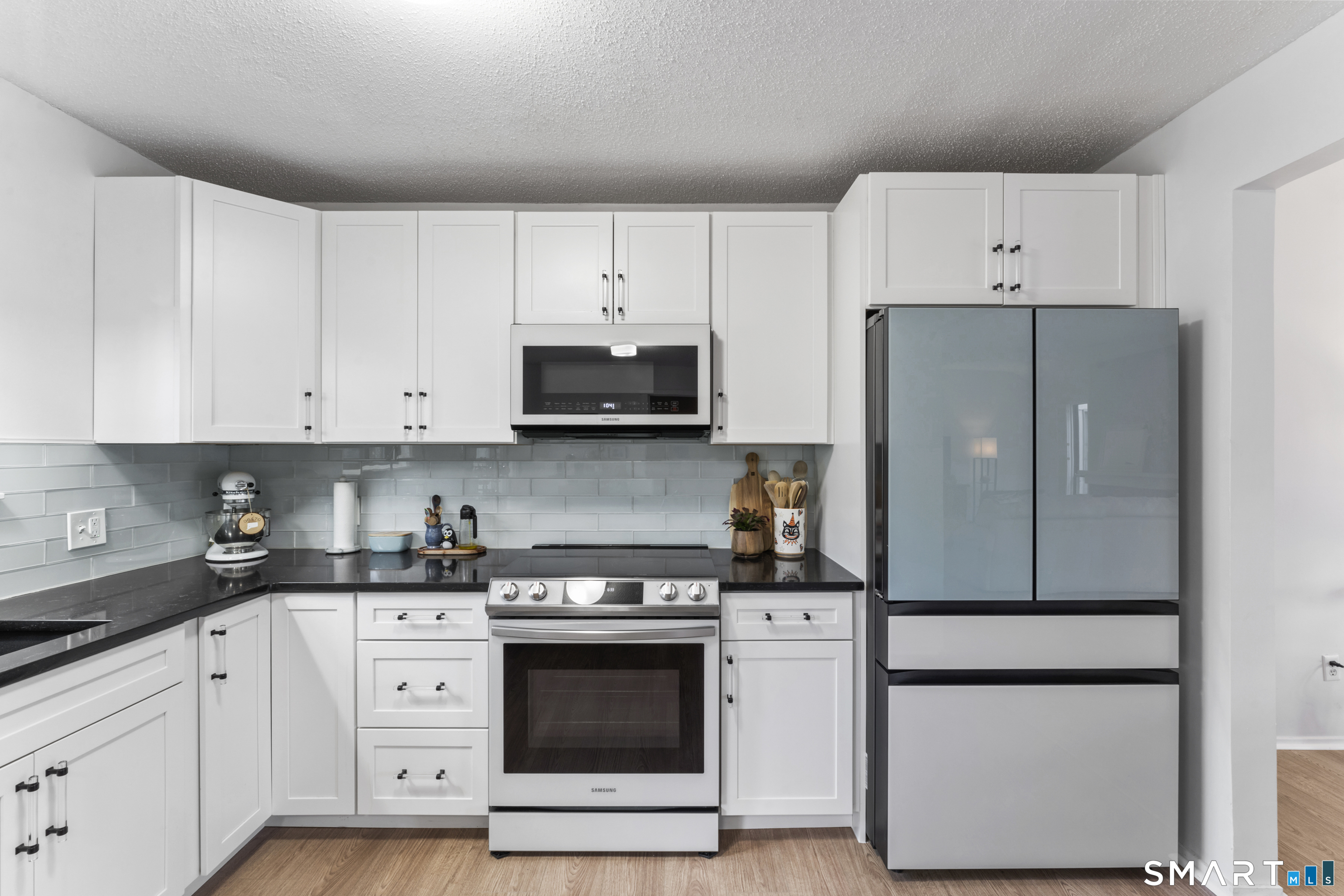 640 Heritage Village B