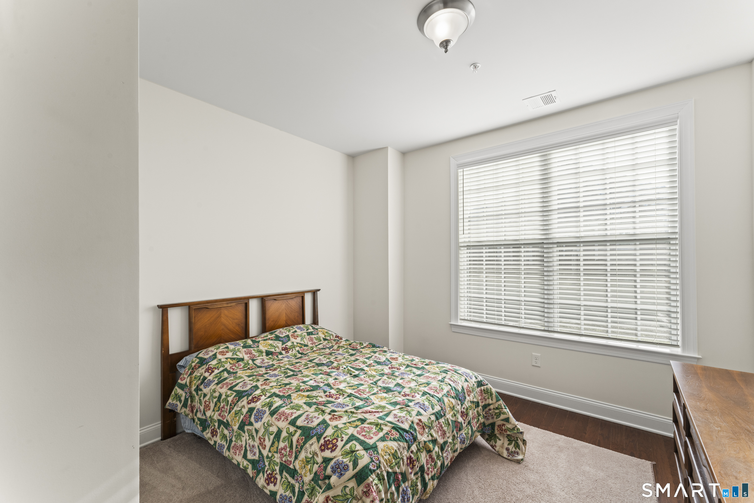 1211 Brookside Court 1211