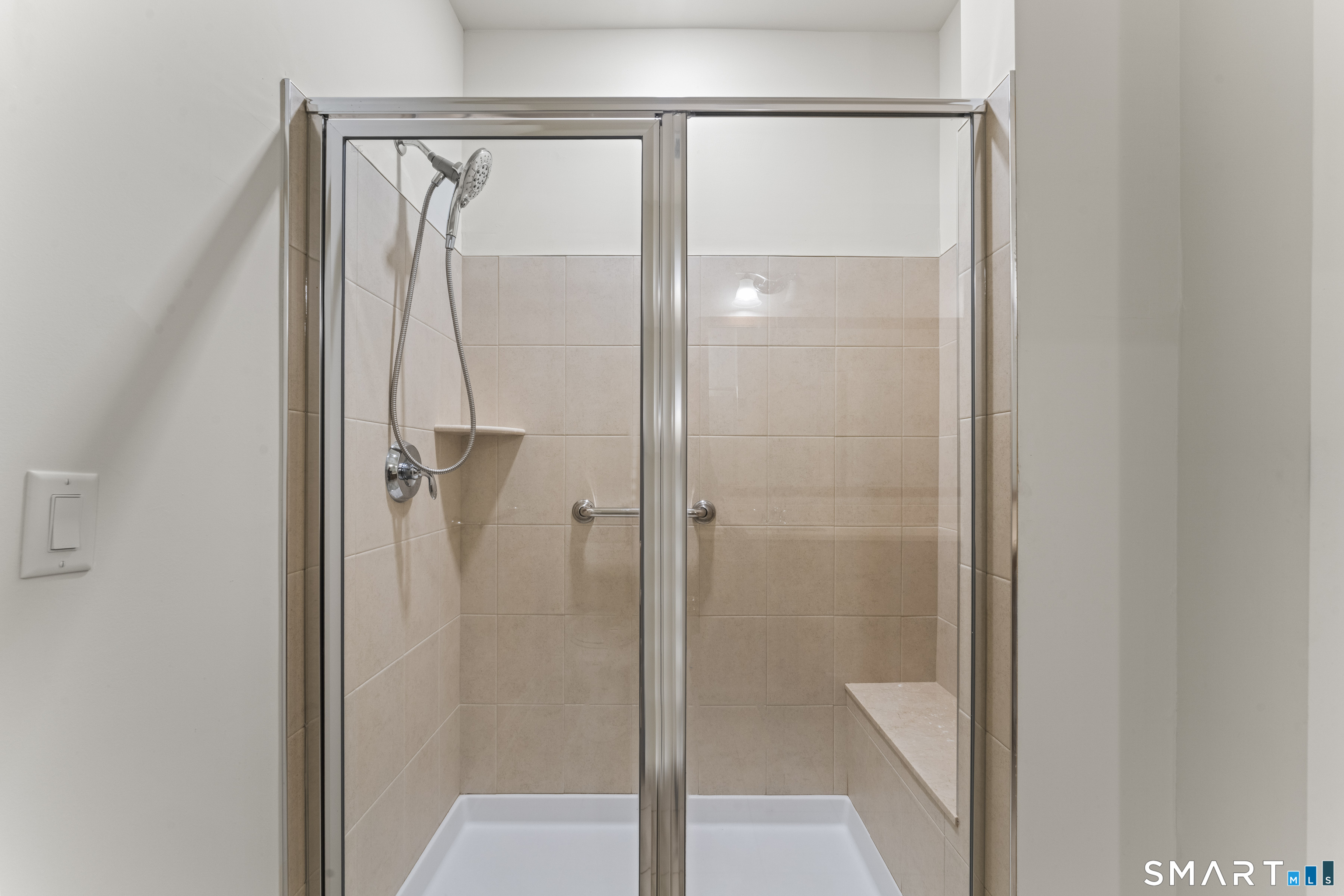 1211 Brookside Court 1211