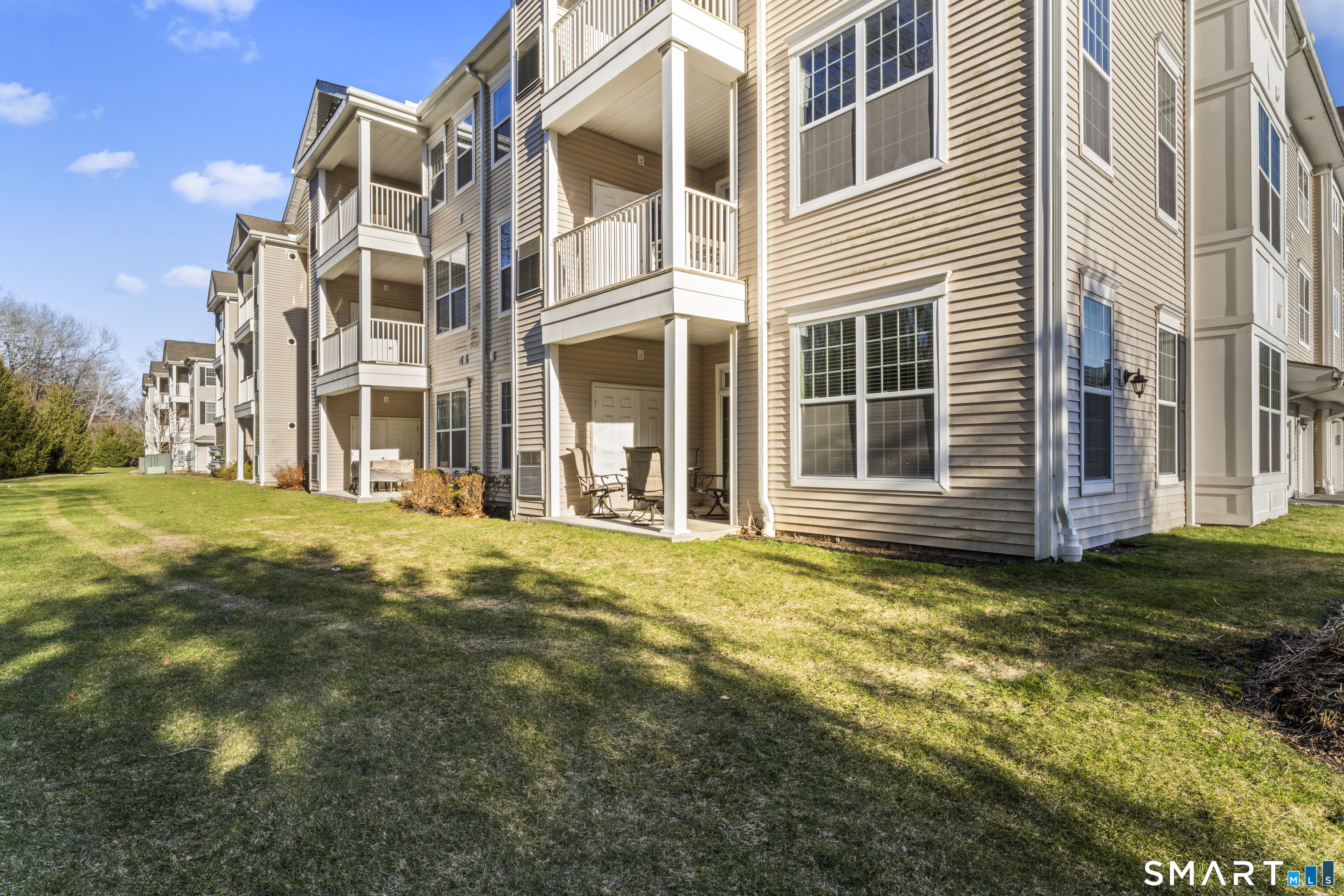 1211 Brookside Court 1211