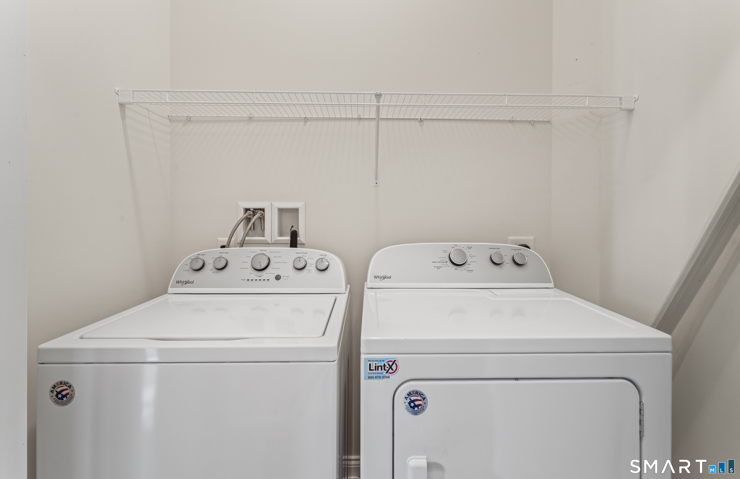 1211 Brookside Court 1211