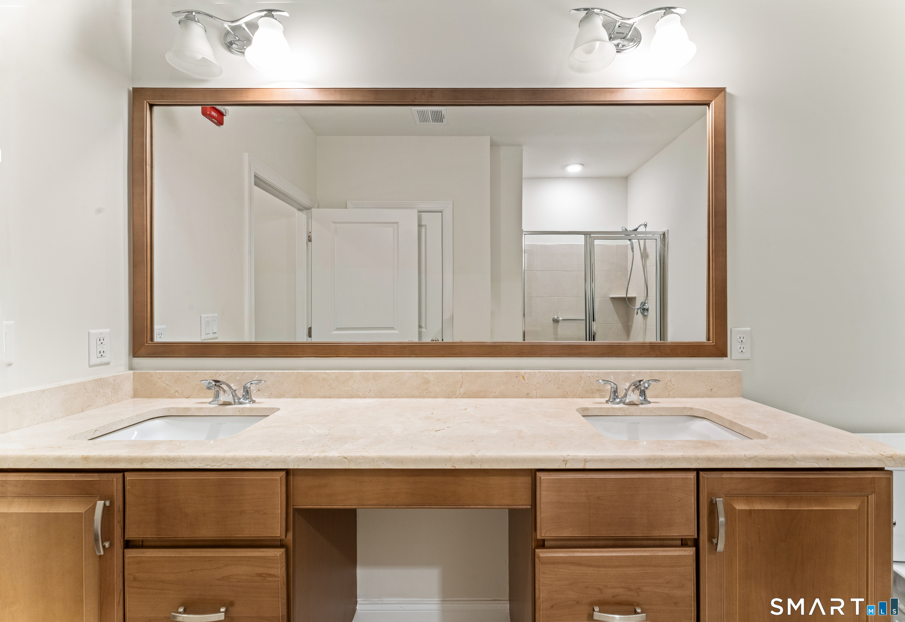 1211 Brookside Court 1211