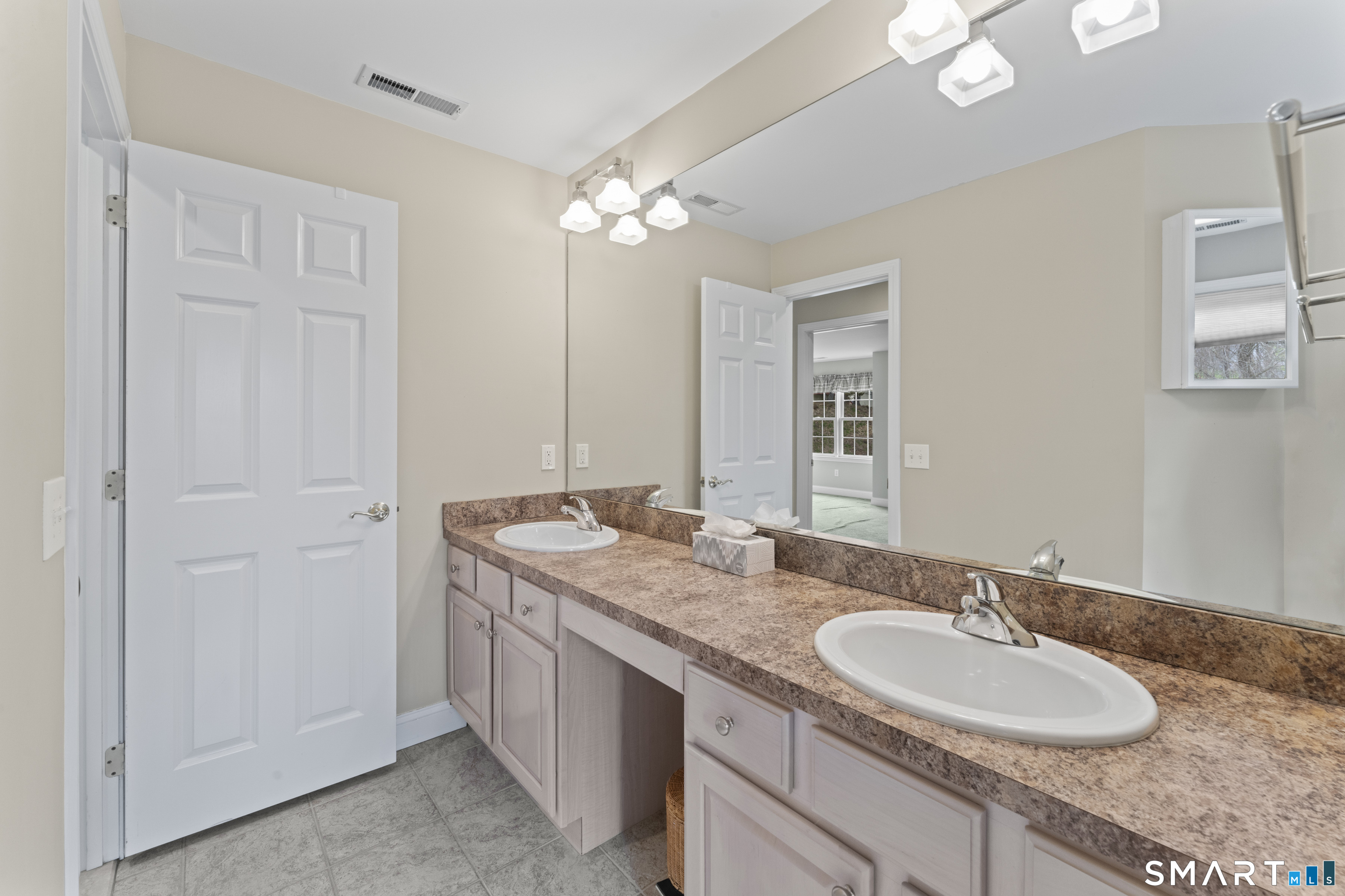 18 Spring Ridge Court 18