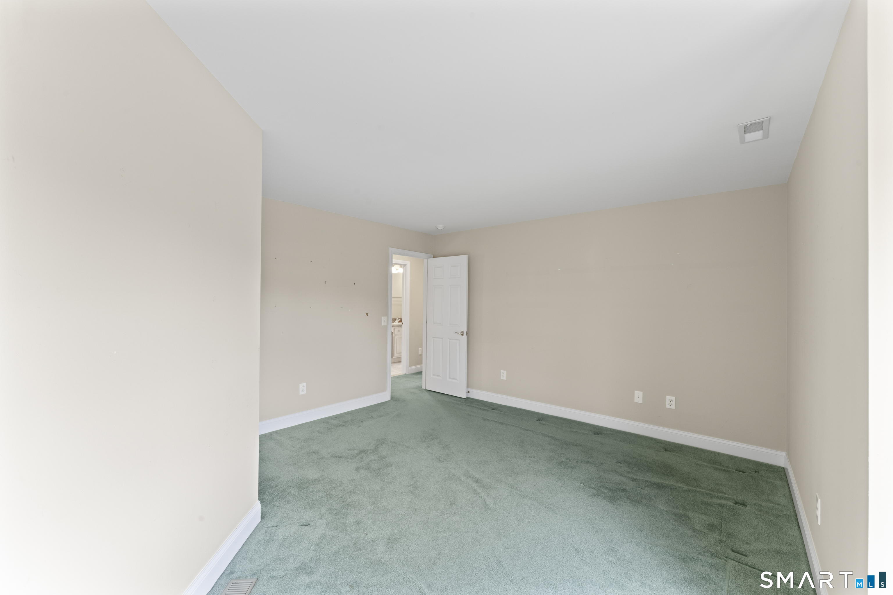 18 Spring Ridge Court 18