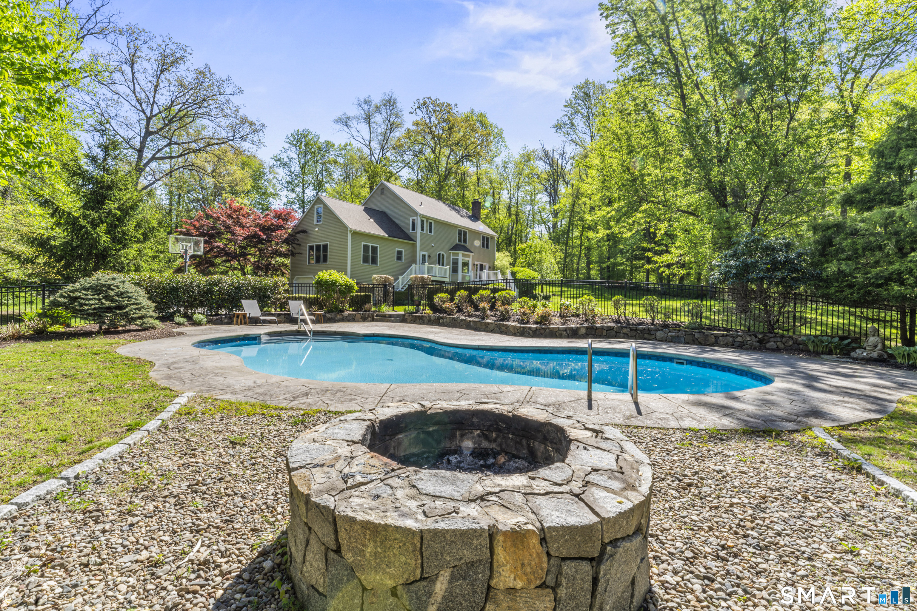 38 Old Farm Hill Road