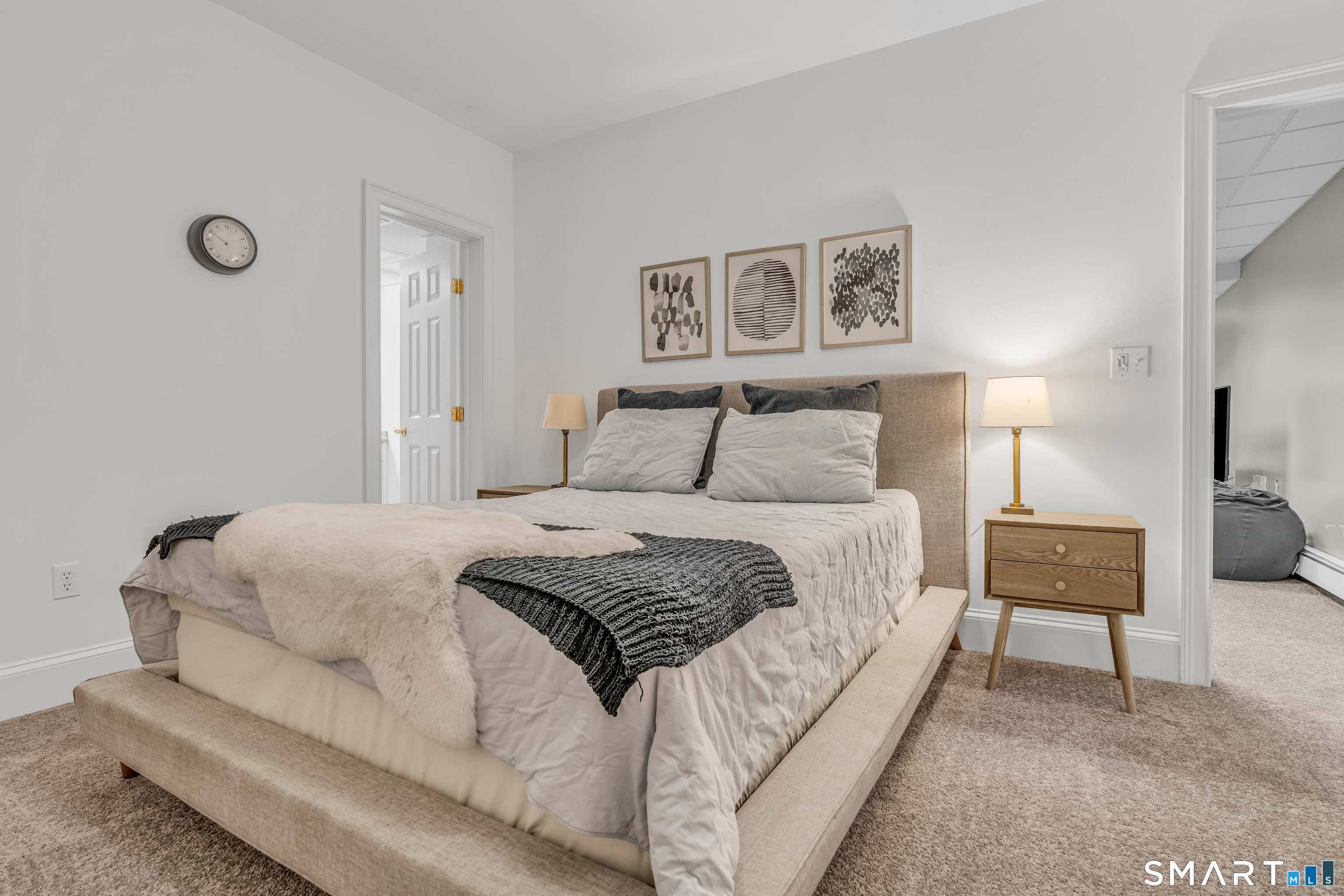 10 Arthurs Court