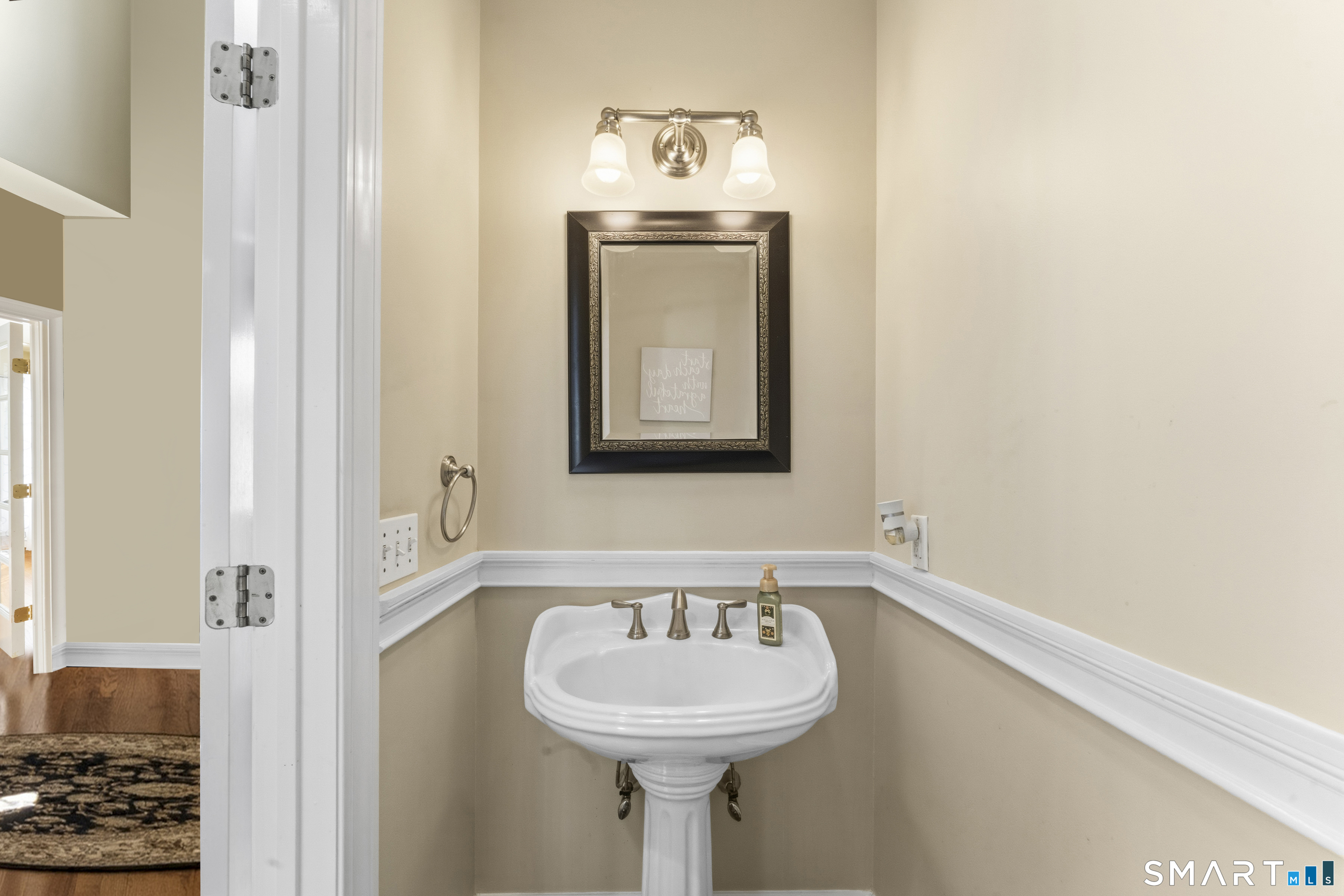 41 Charter Ridge Drive