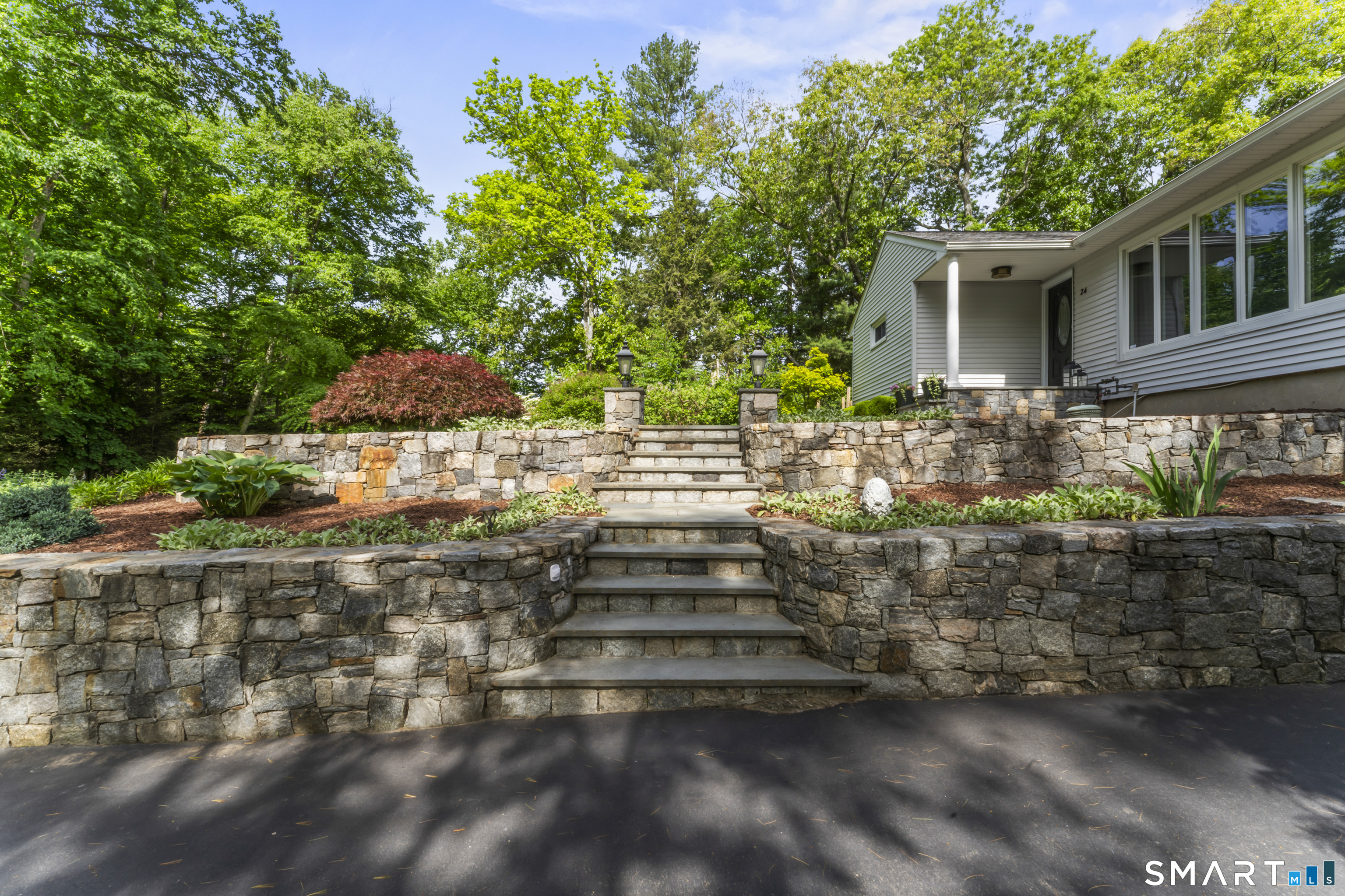 24 Beechwood Drive