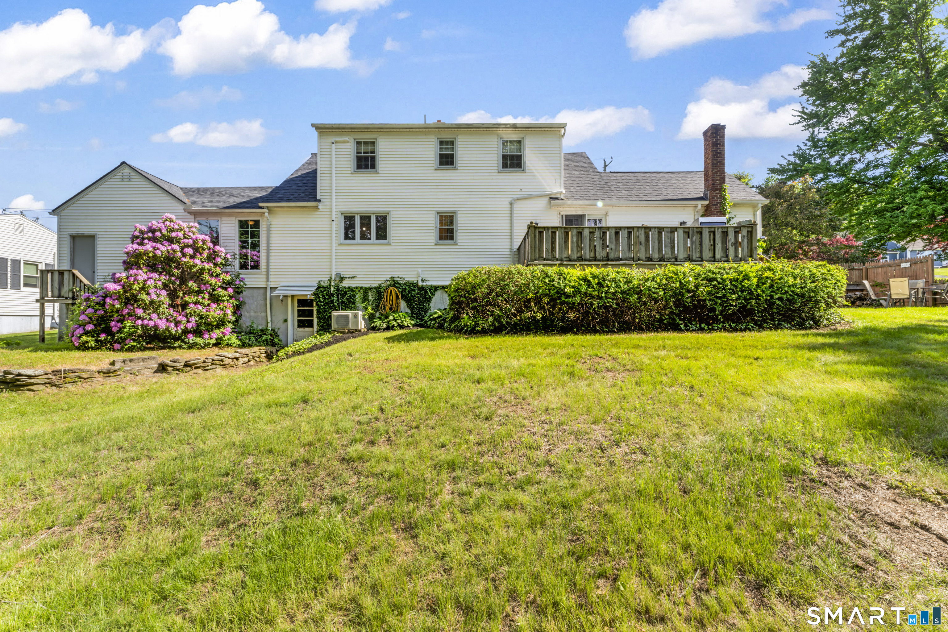 14 Adams Drive