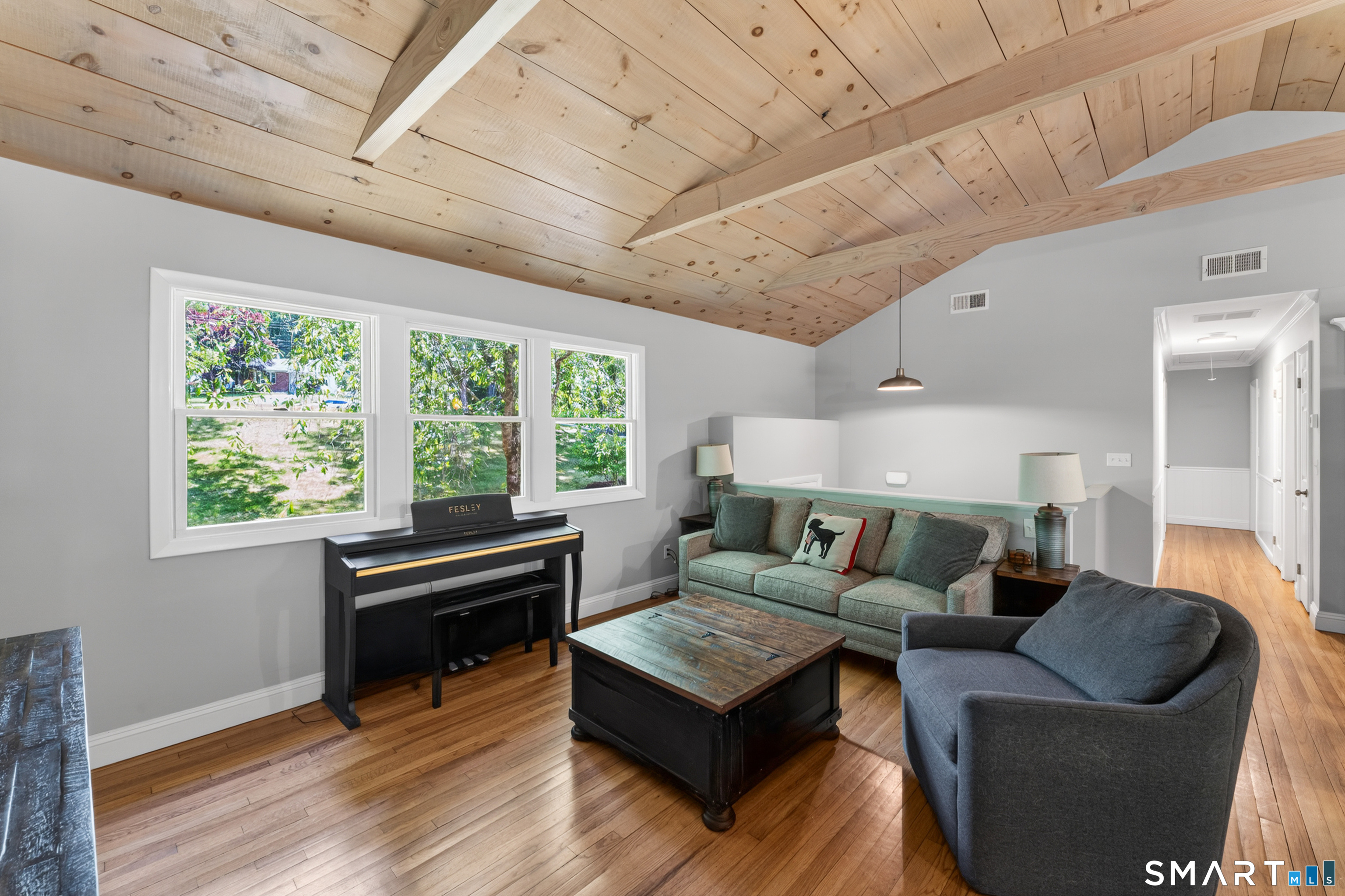 14 Deerfield Drive