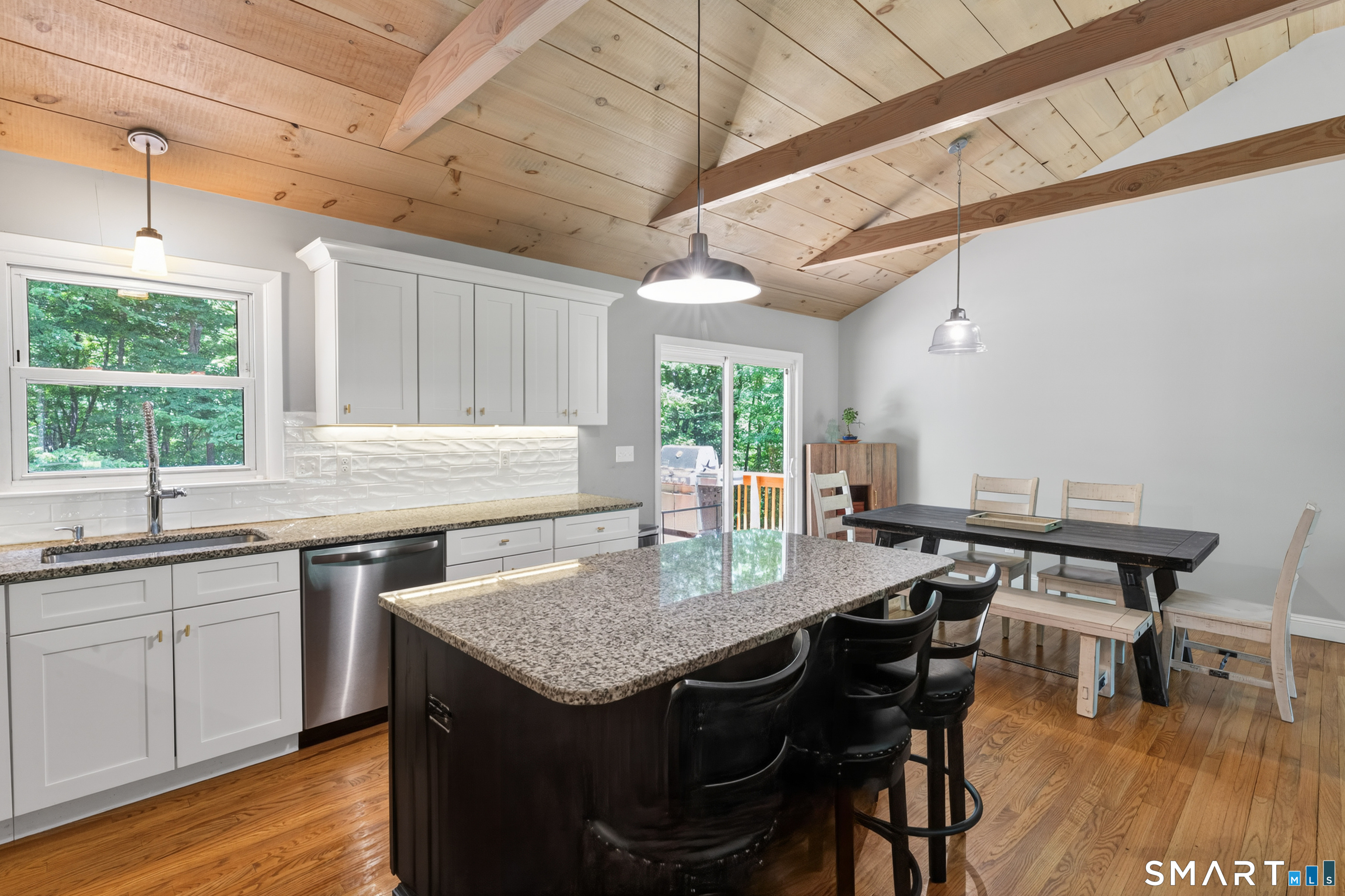 14 Deerfield Drive
