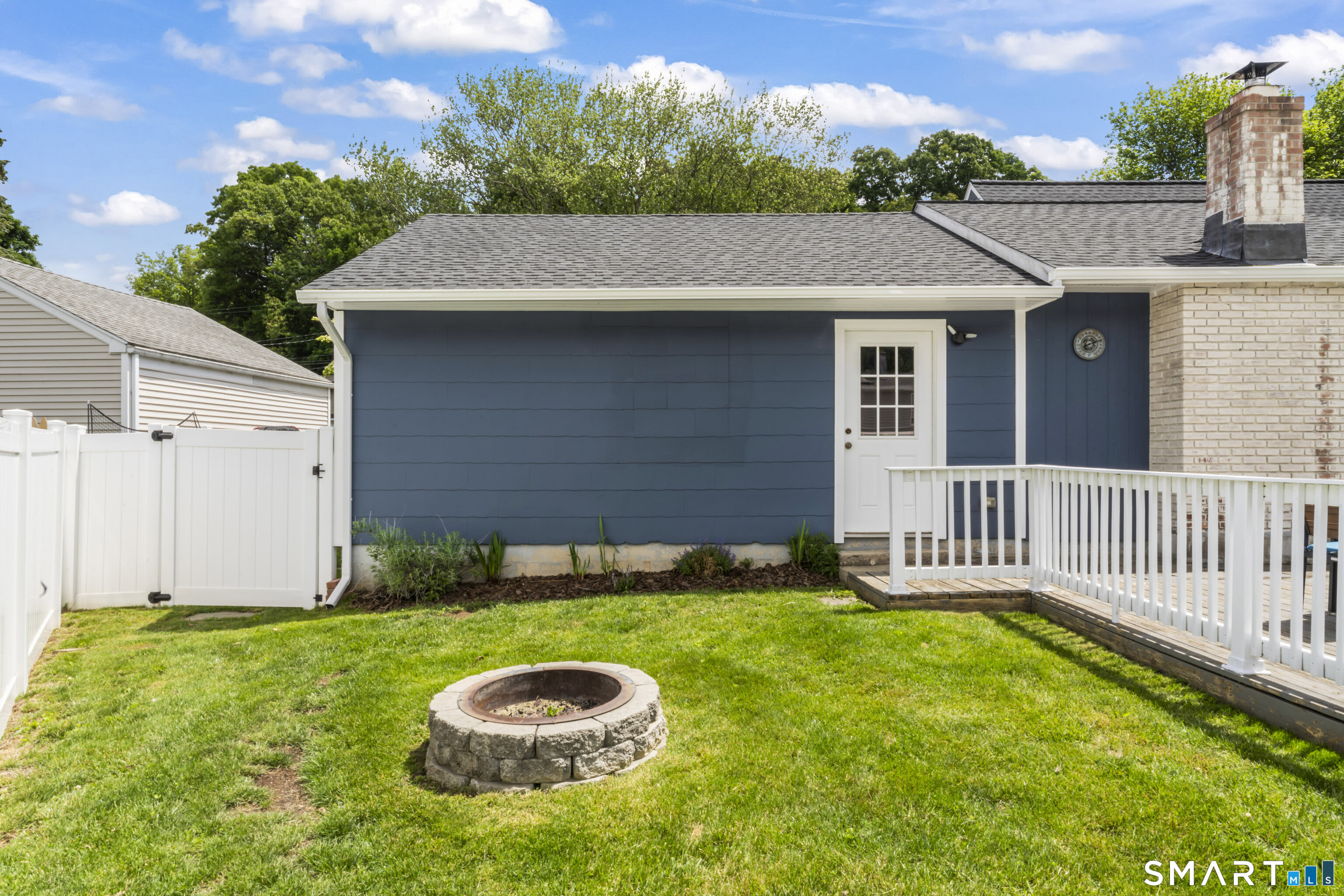 31 Bethpage Drive
