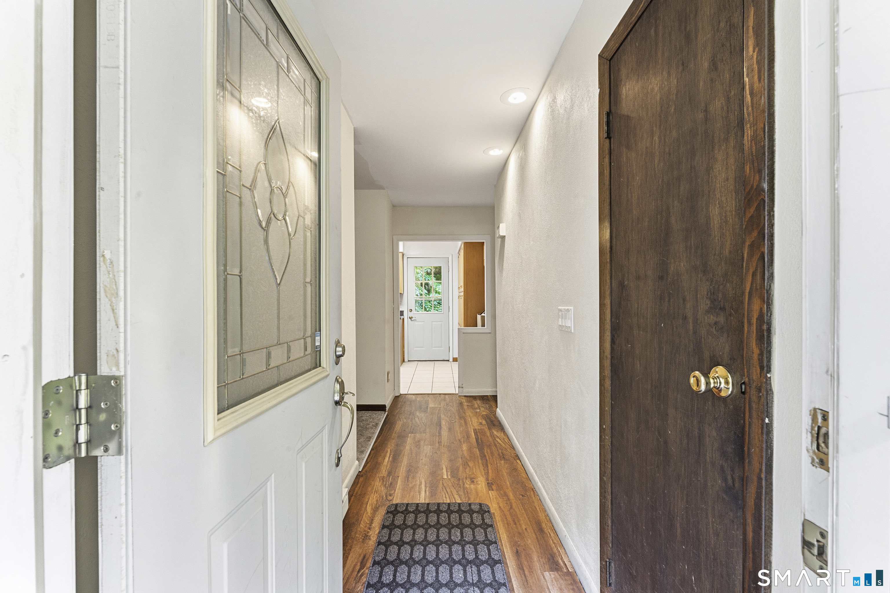 14 Saw Mill Road