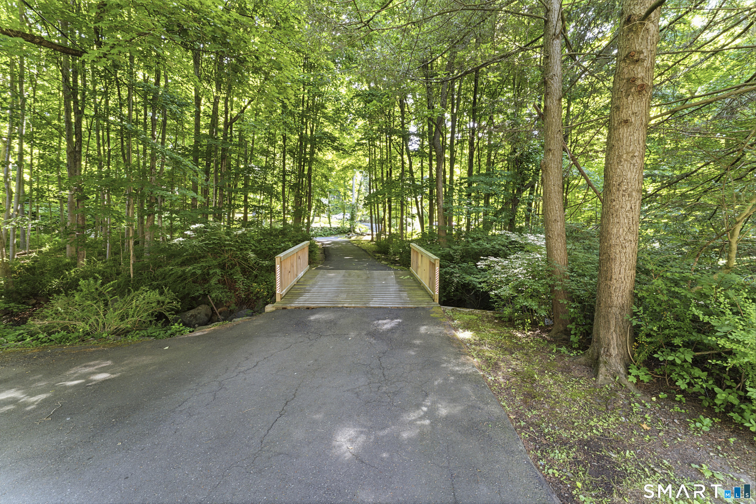 14 Saw Mill Road