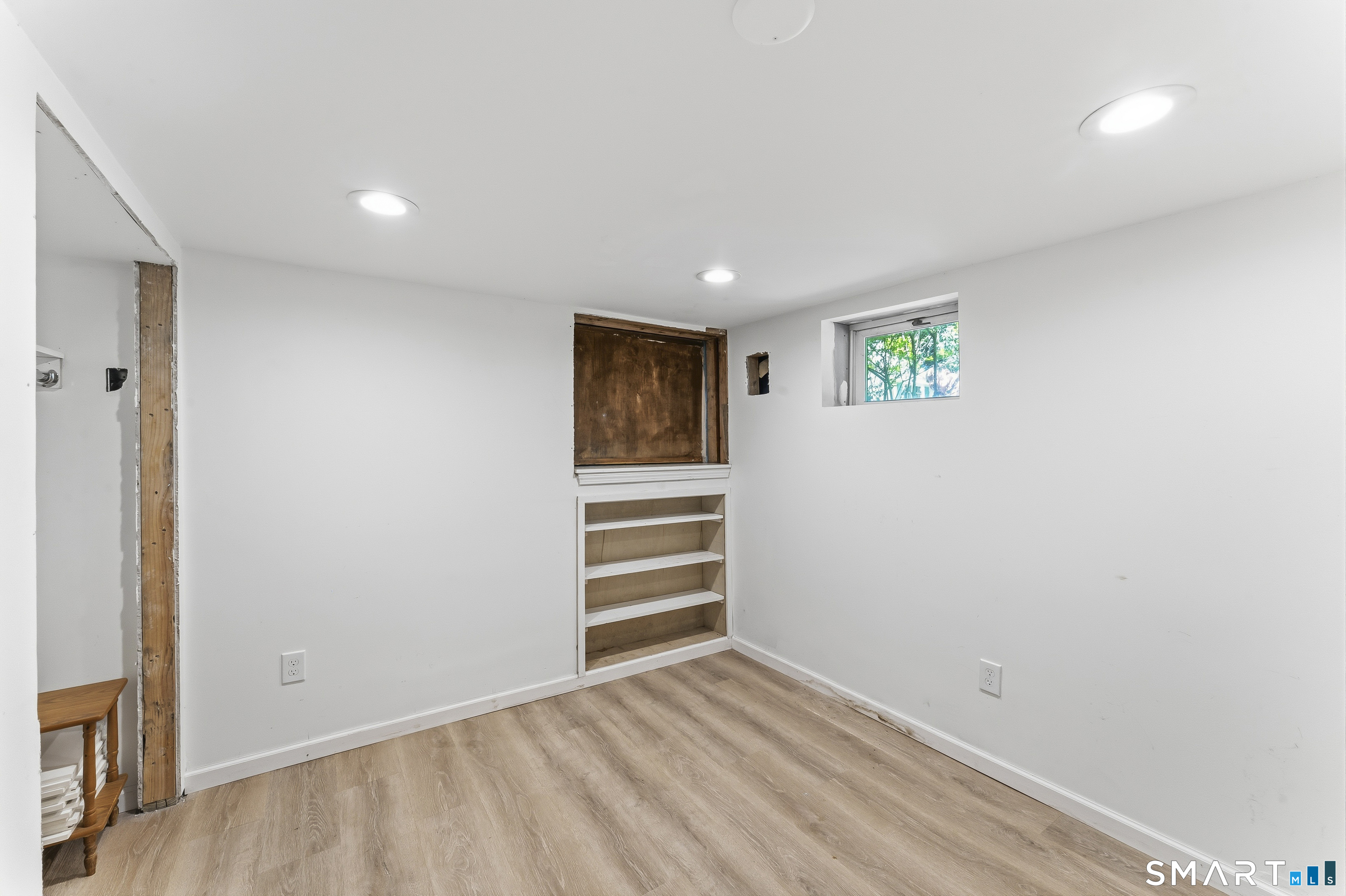 13 Brookwood Drive