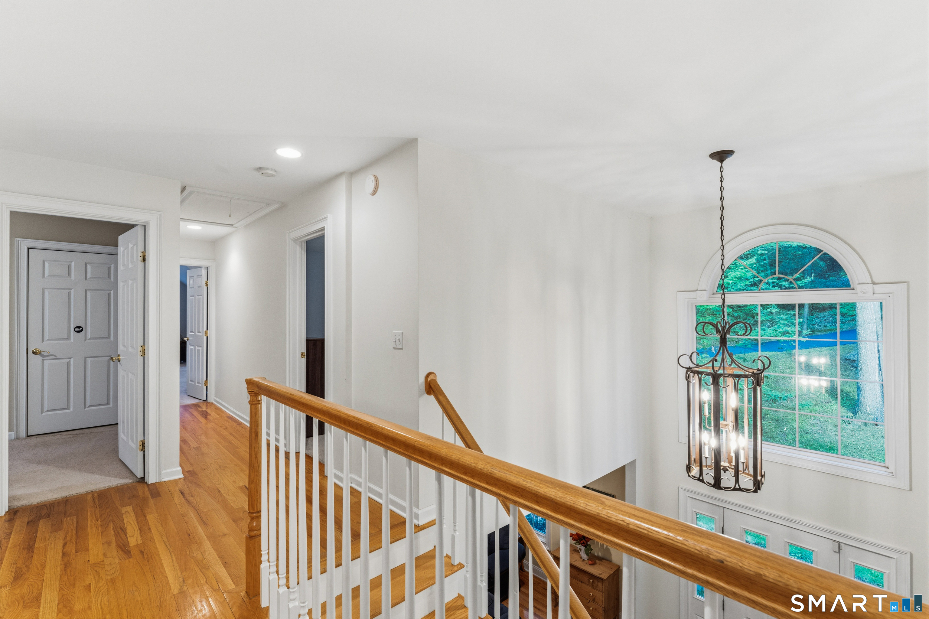 29 Narragansett Trail