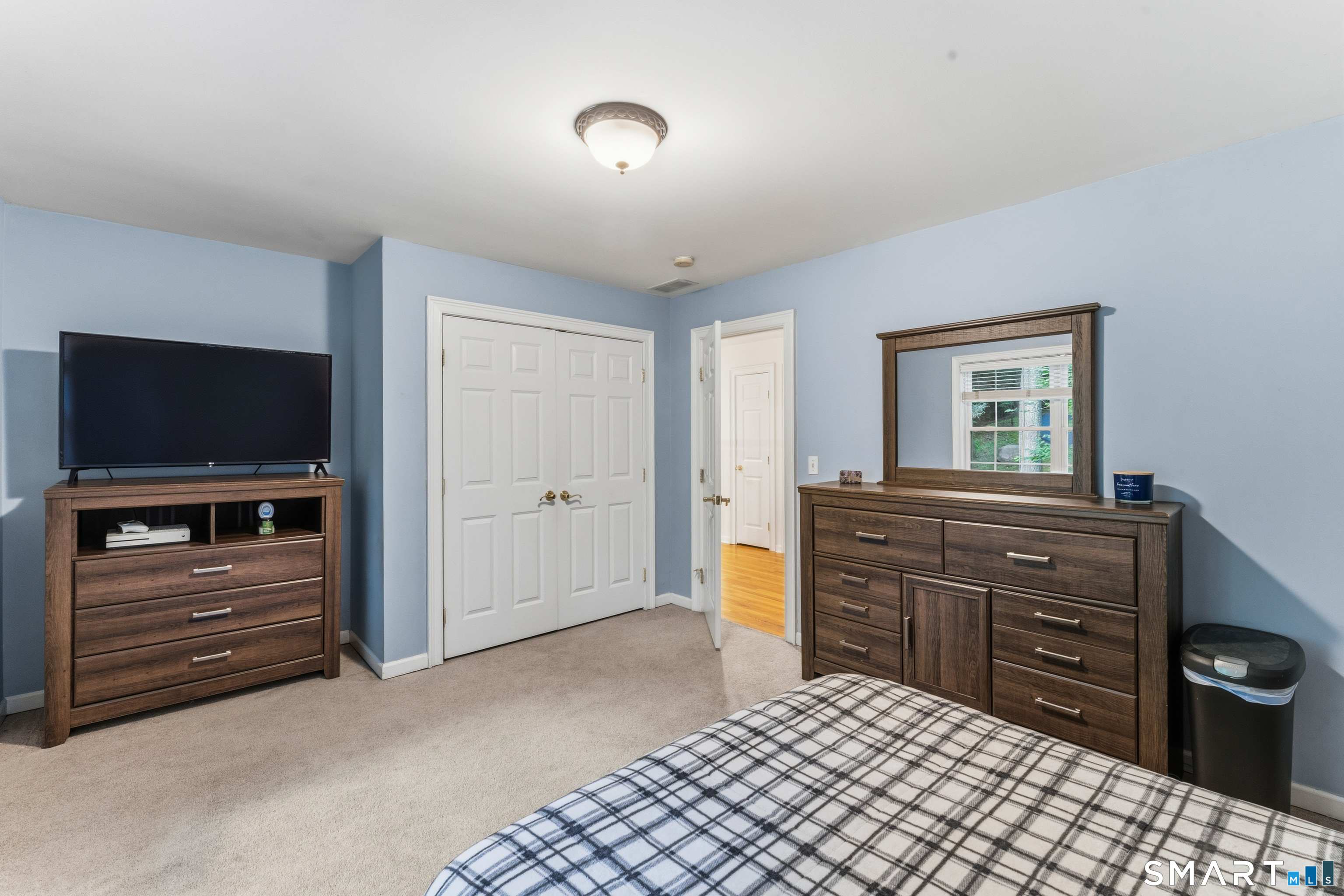 29 Narragansett Trail