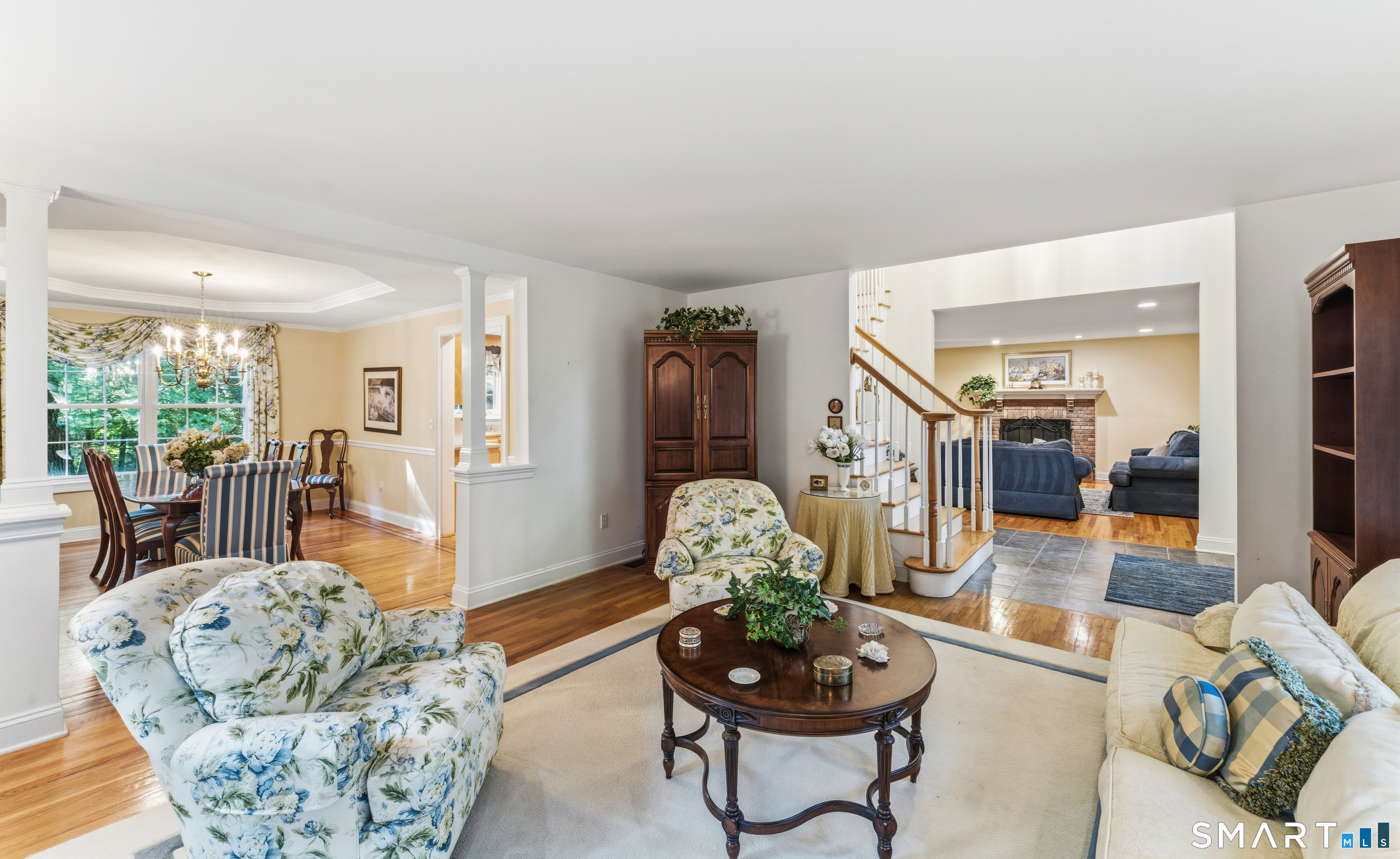 29 Narragansett Trail