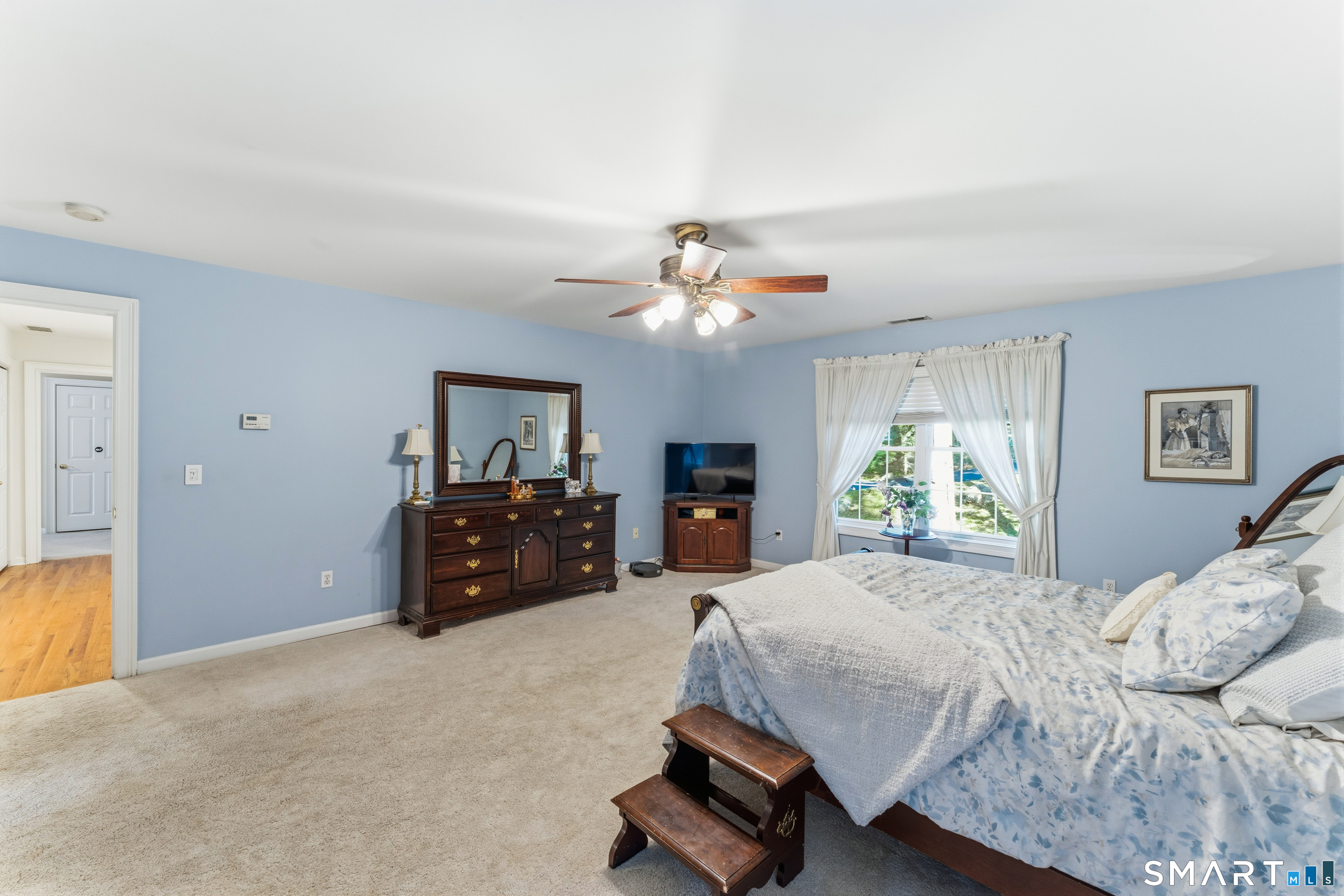 29 Narragansett Trail