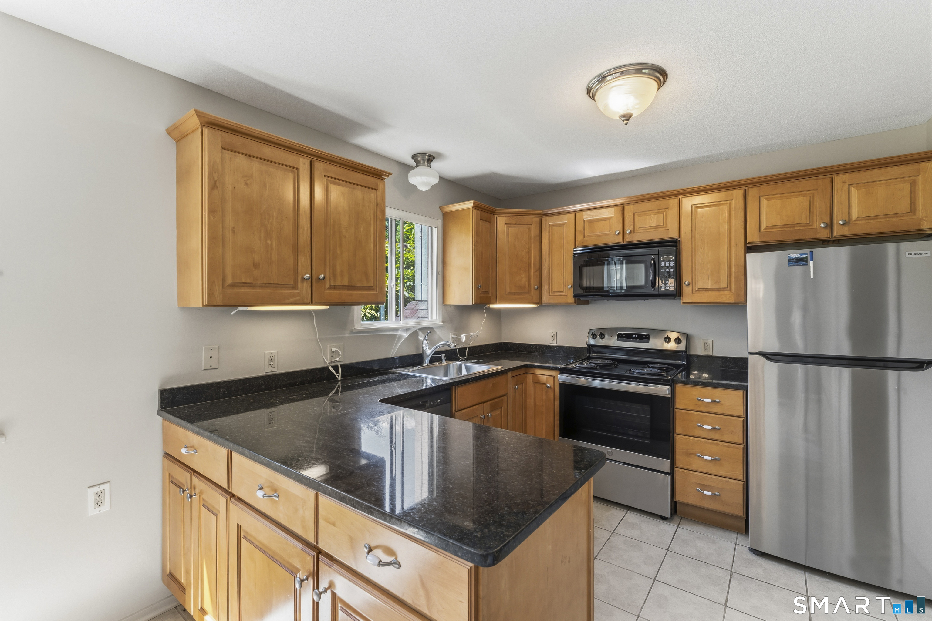 471 Heritage Village B