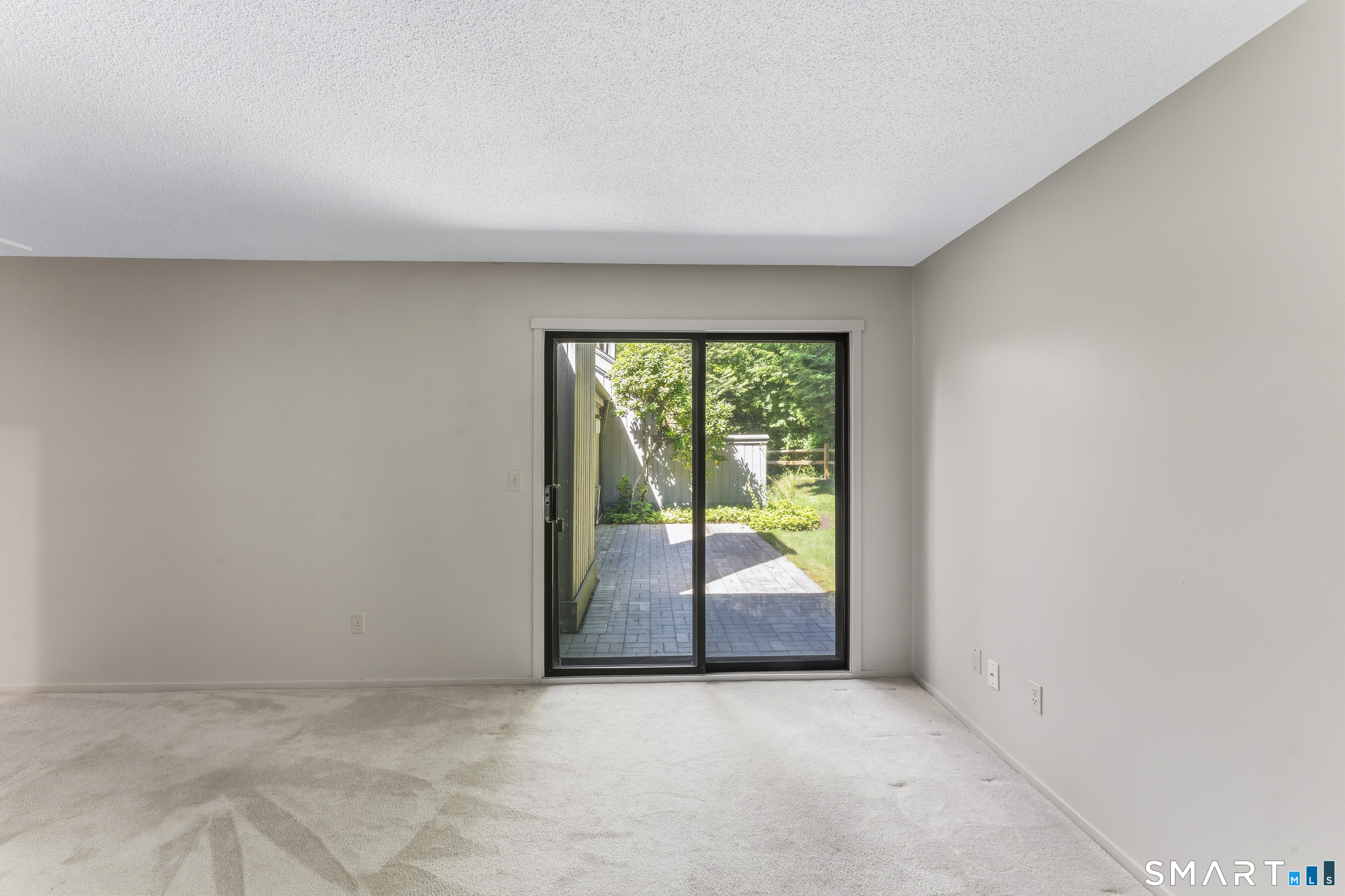 471 Heritage Village B