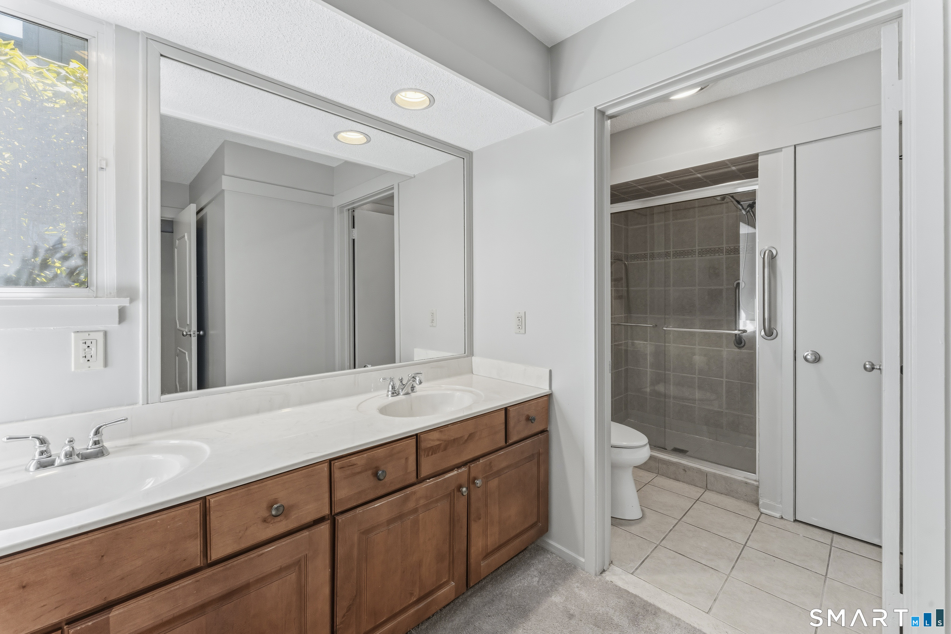471 Heritage Village B