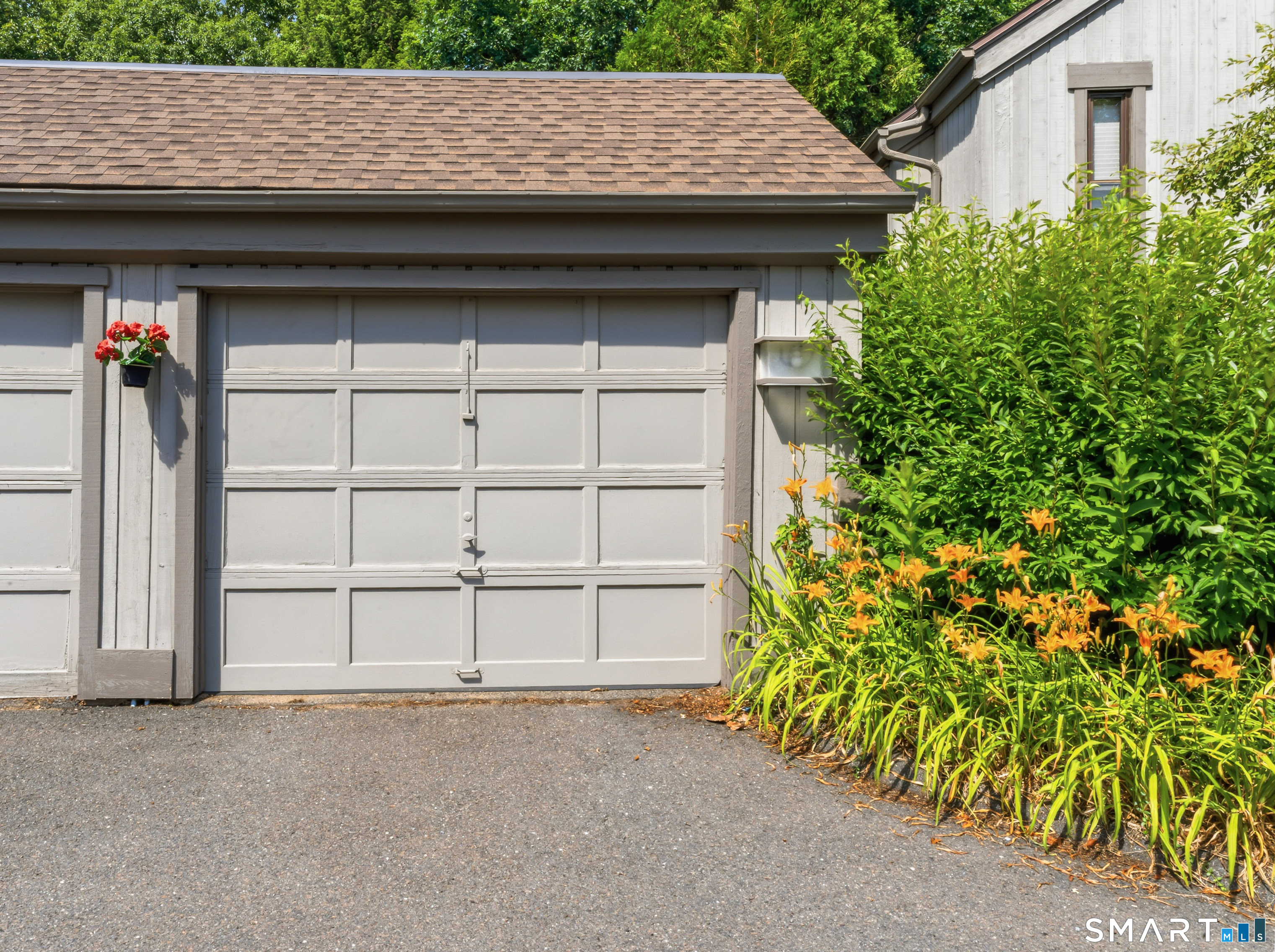 471 Heritage Village B