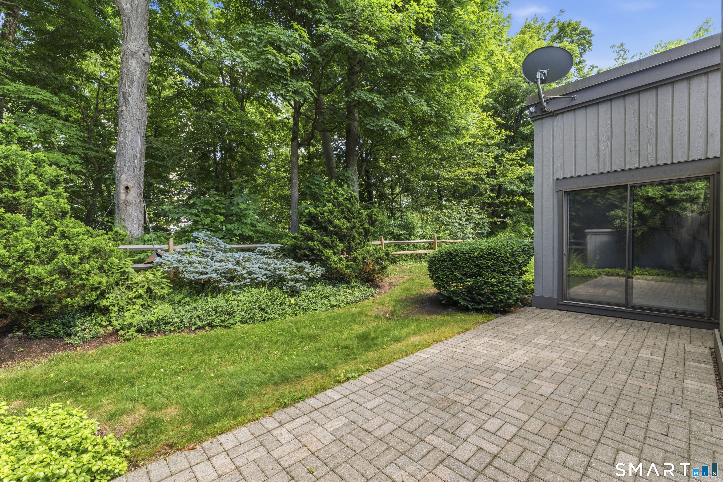 471 Heritage Village B