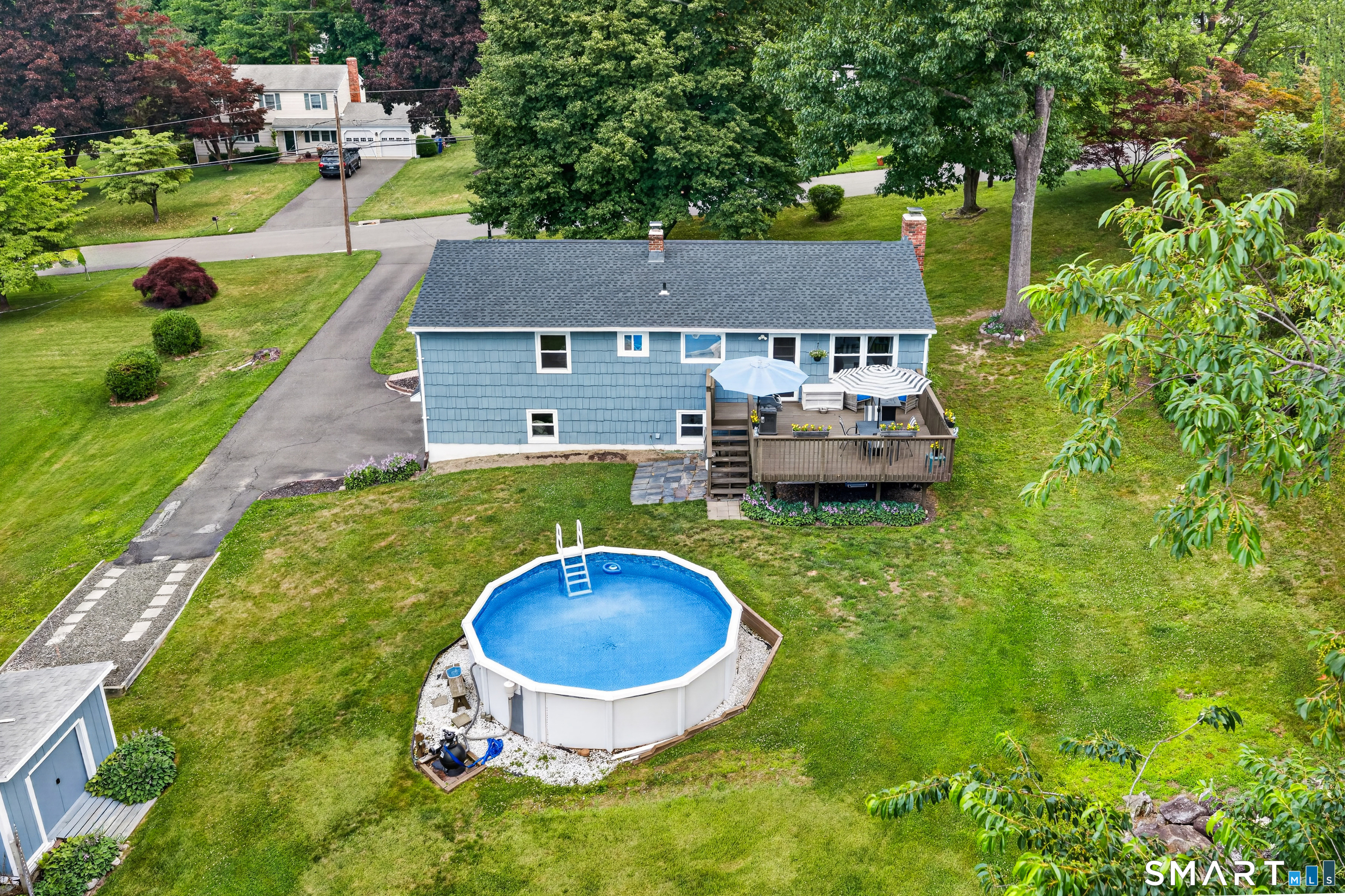 12 Quaker Ridge Road