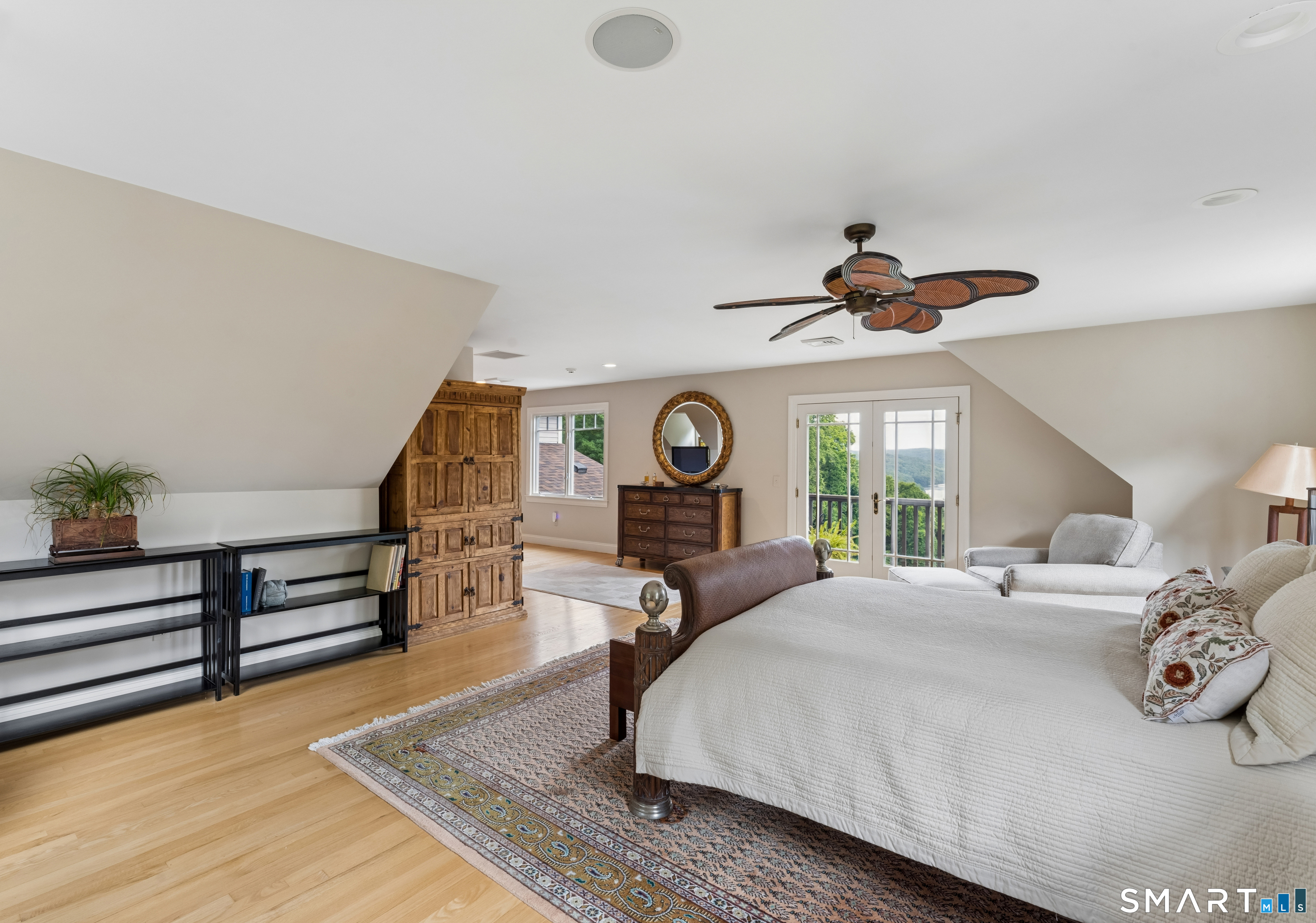 8 Horseshoe Ridge Road