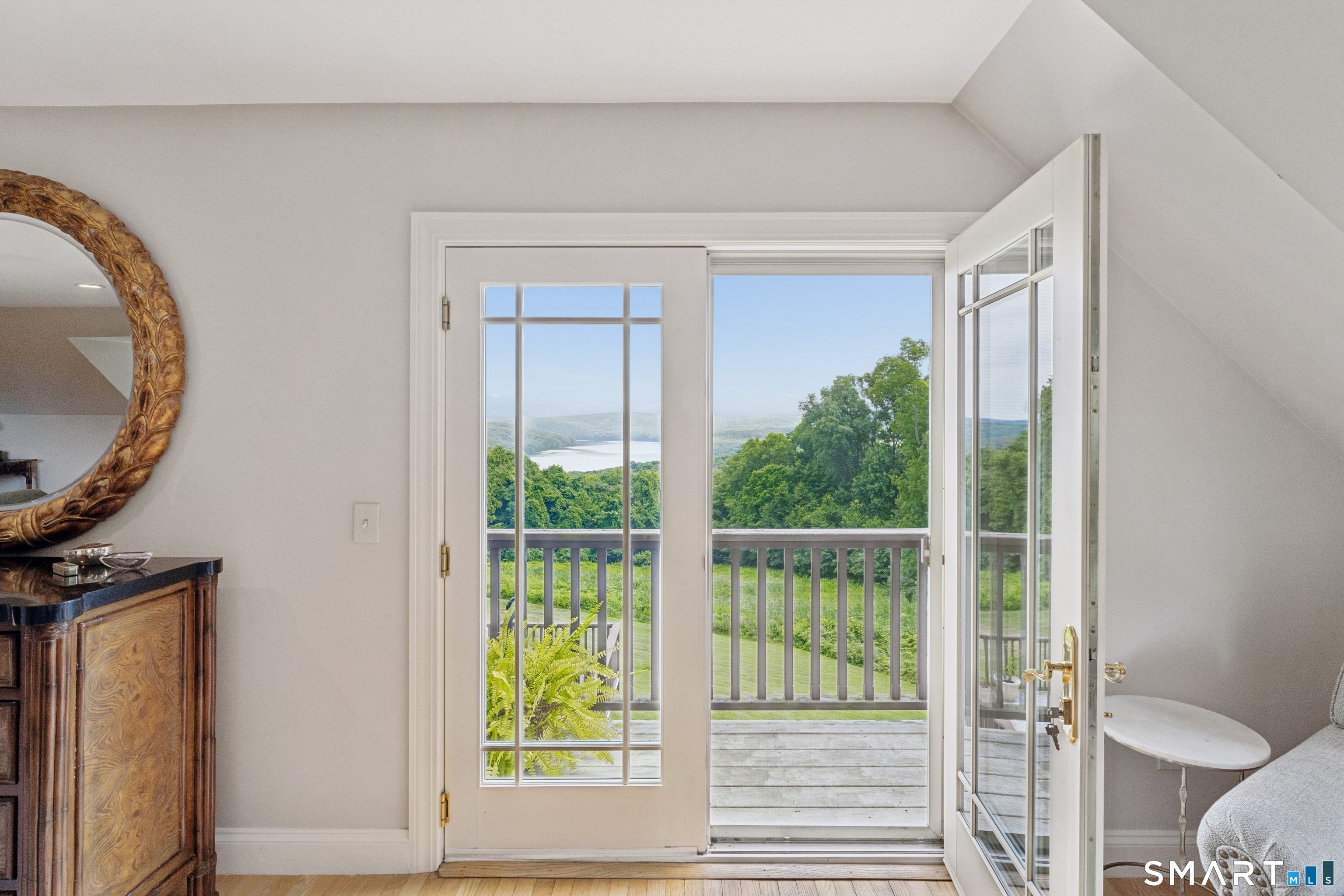 8 Horseshoe Ridge Road
