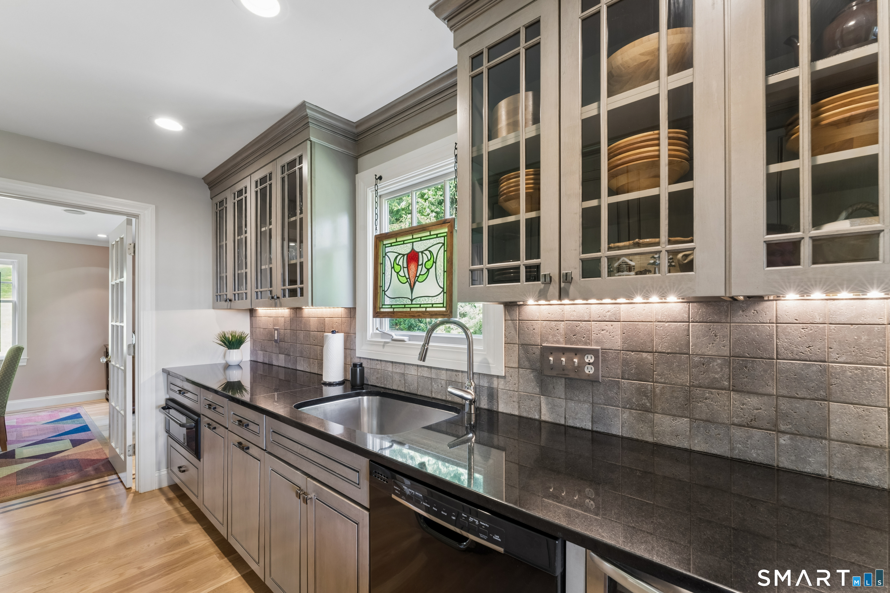 8 Horseshoe Ridge Road