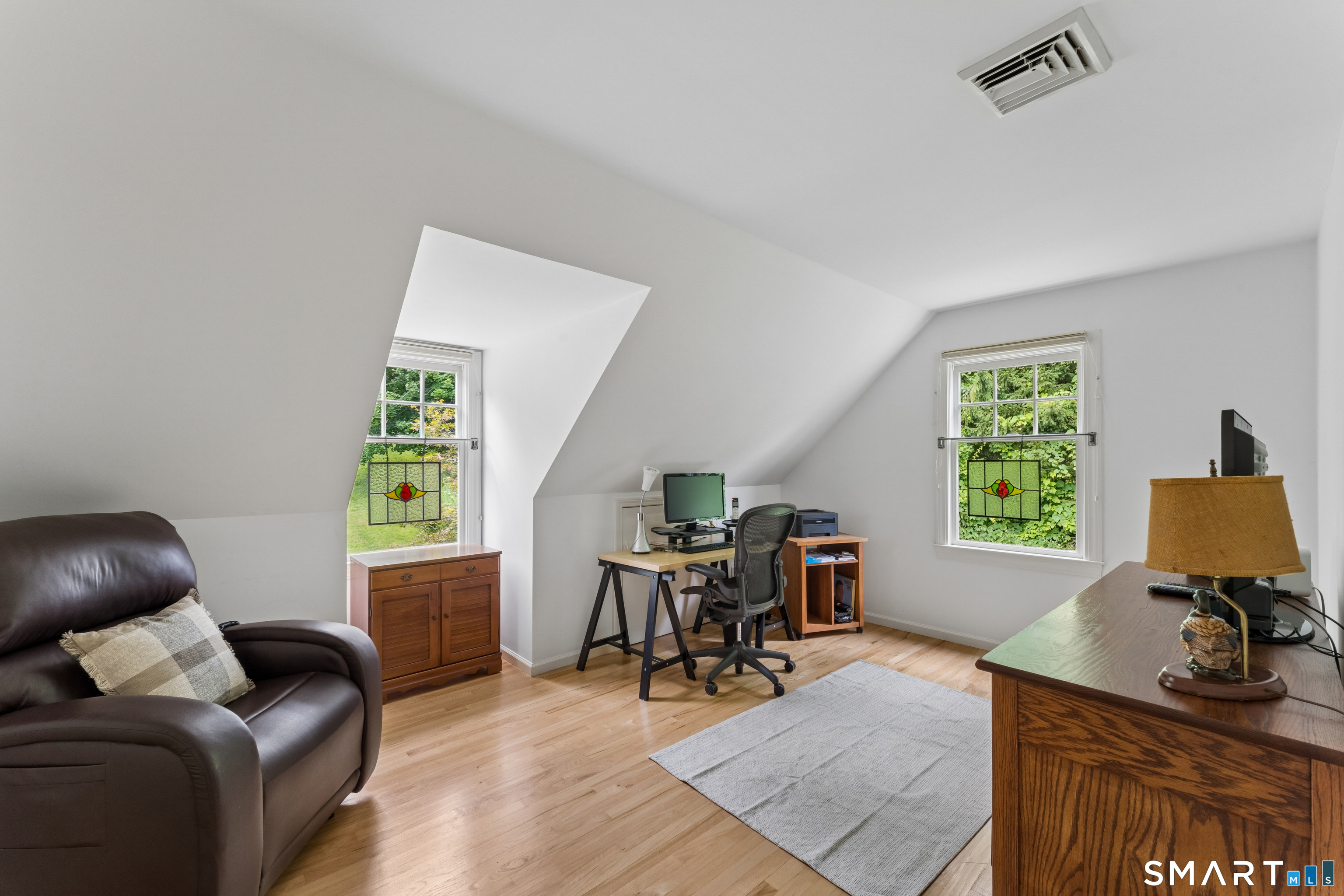 8 Horseshoe Ridge Road