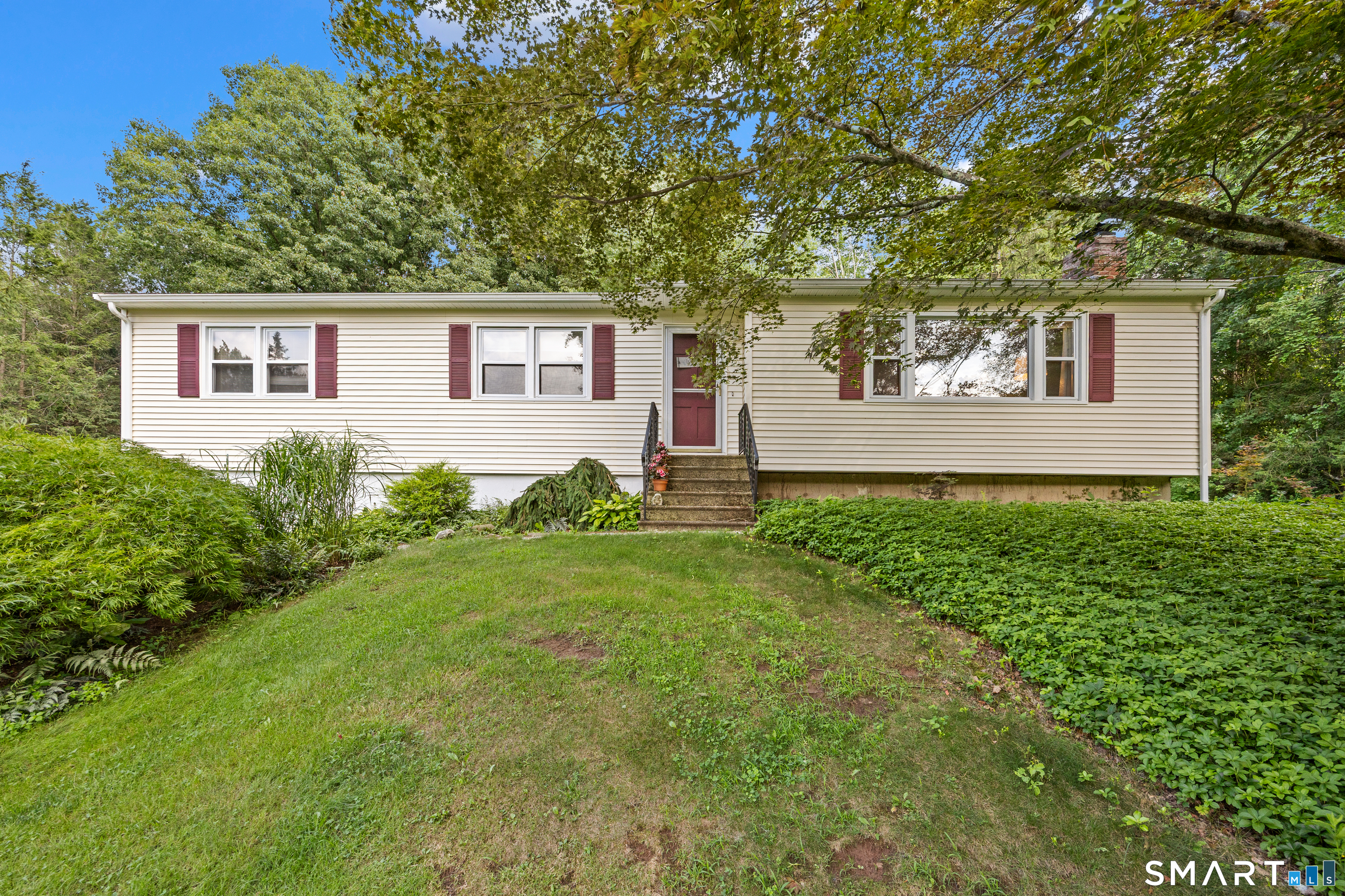 44 Williamsburg Drive
