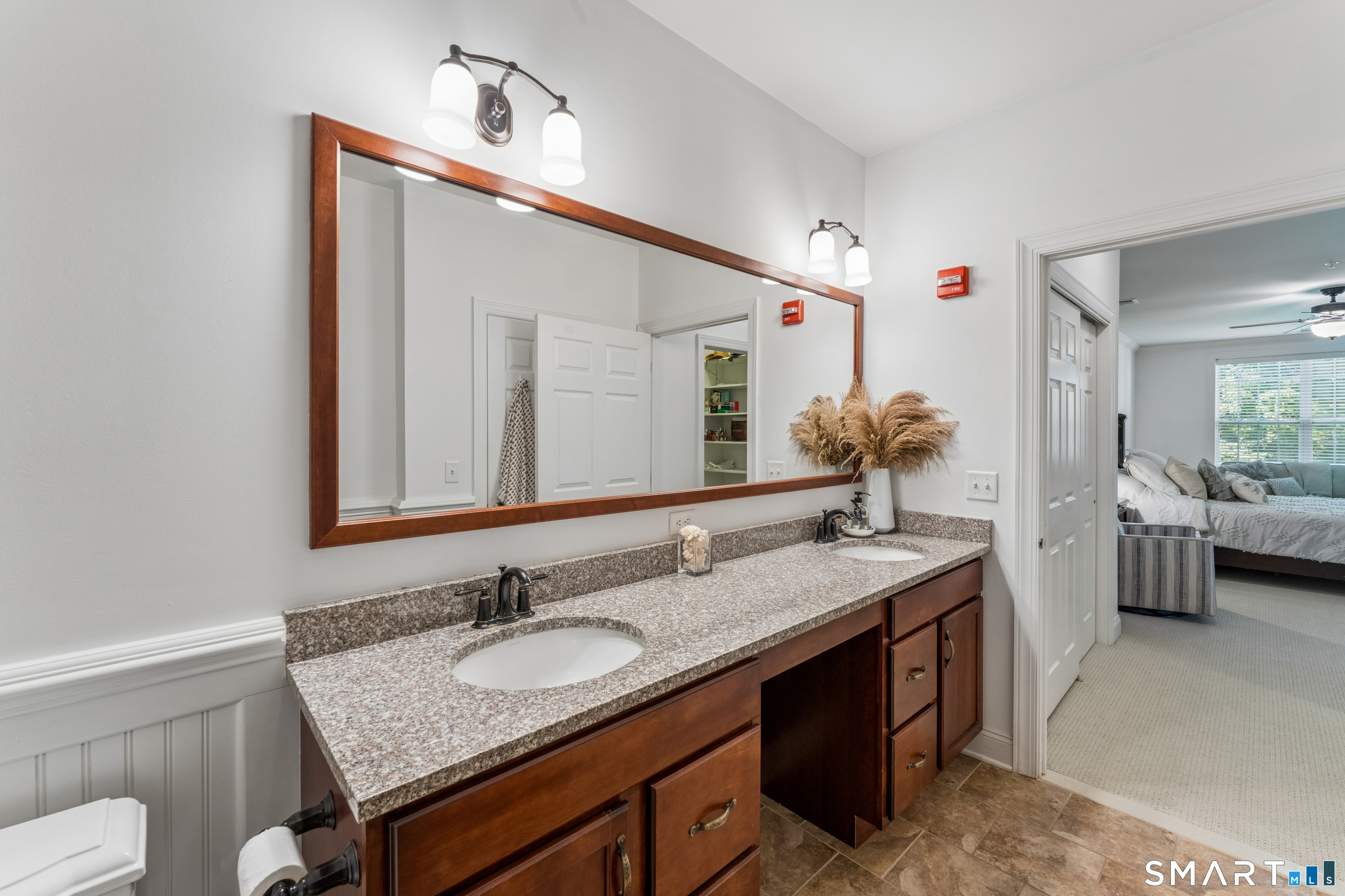 1227 Brookside Court Unit: 1227