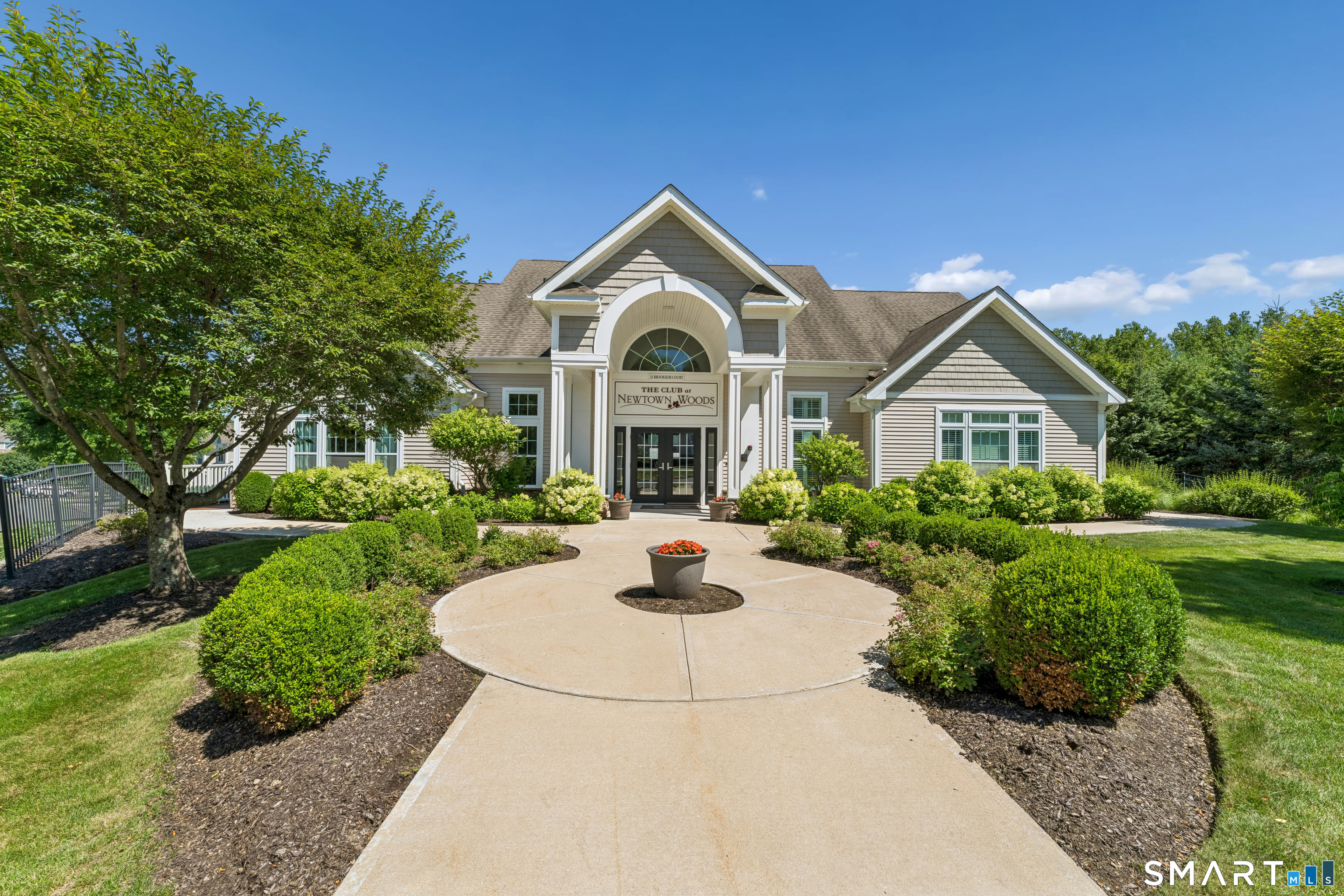 1227 Brookside Court Unit: 1227