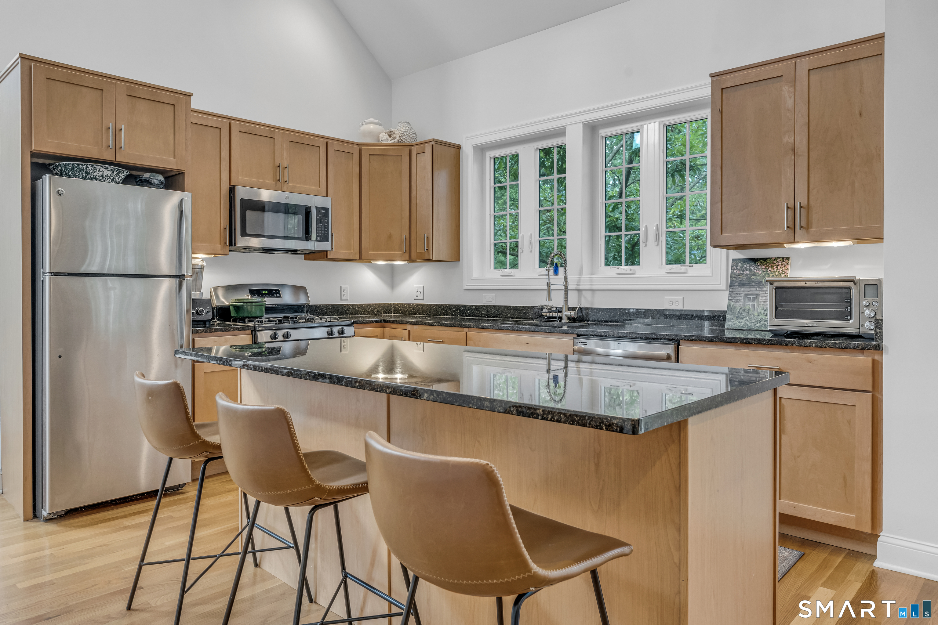34 Copper Square Drive Unit: 34