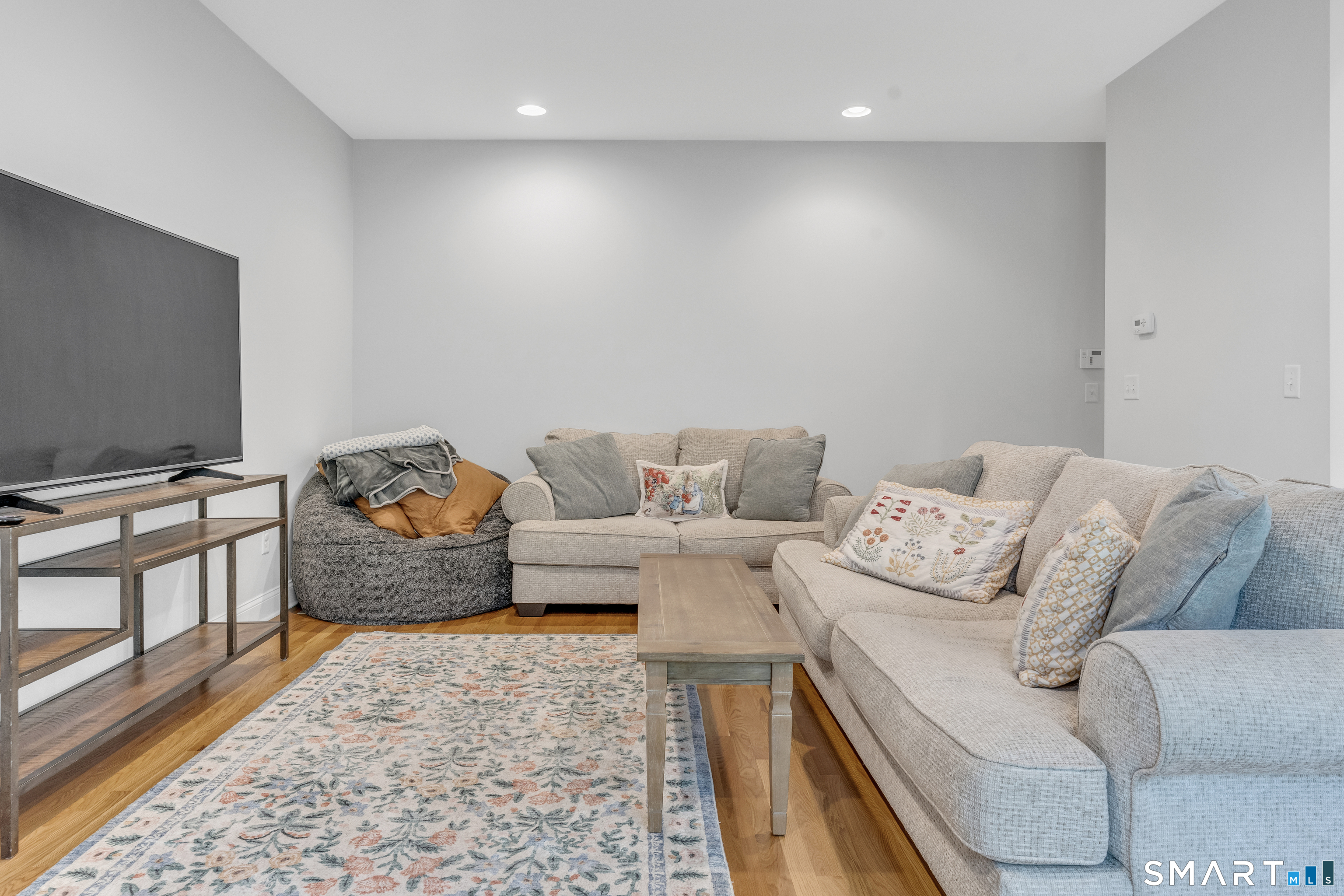 34 Copper Square Drive Unit: 34