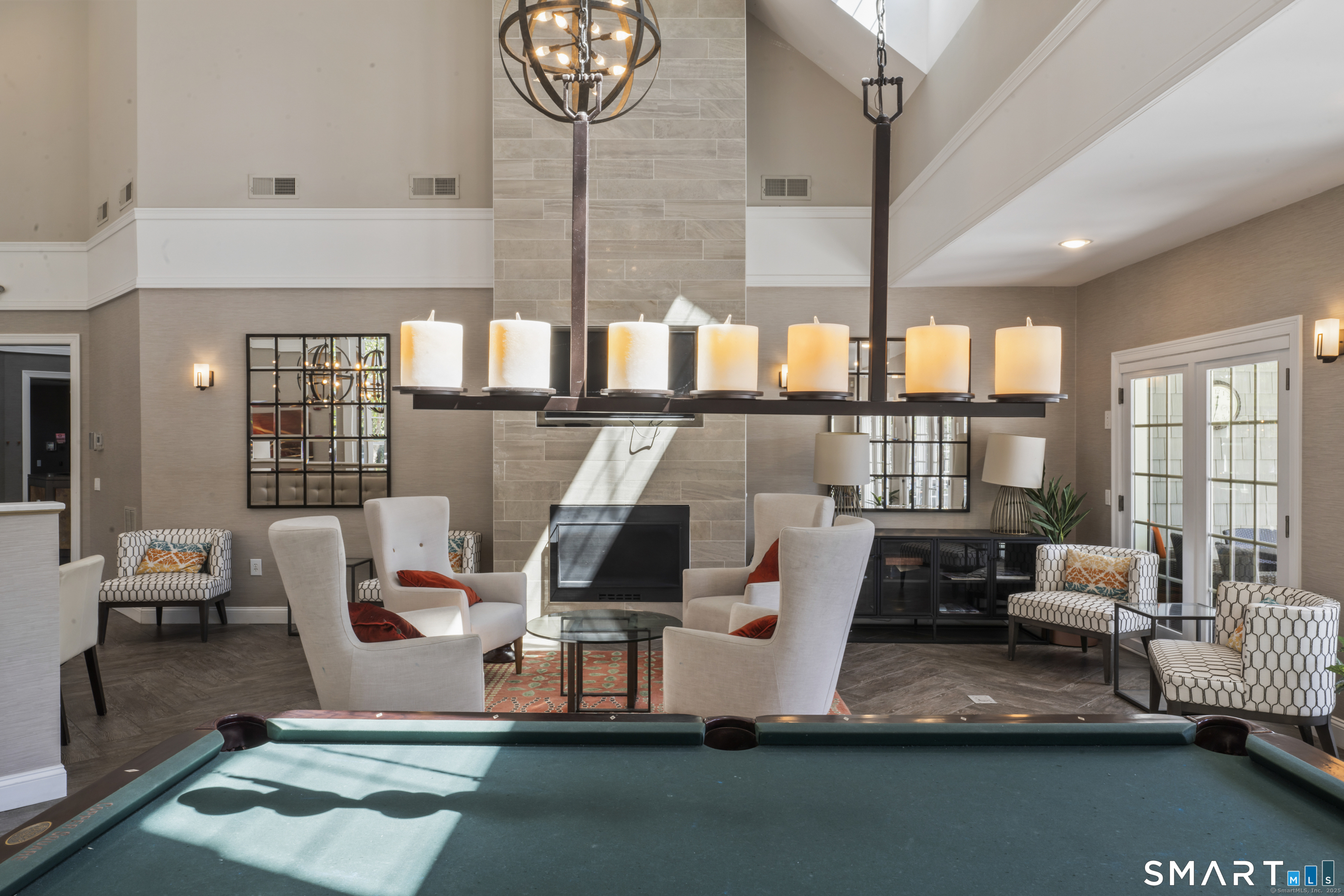 34 Copper Square Drive Unit: 34