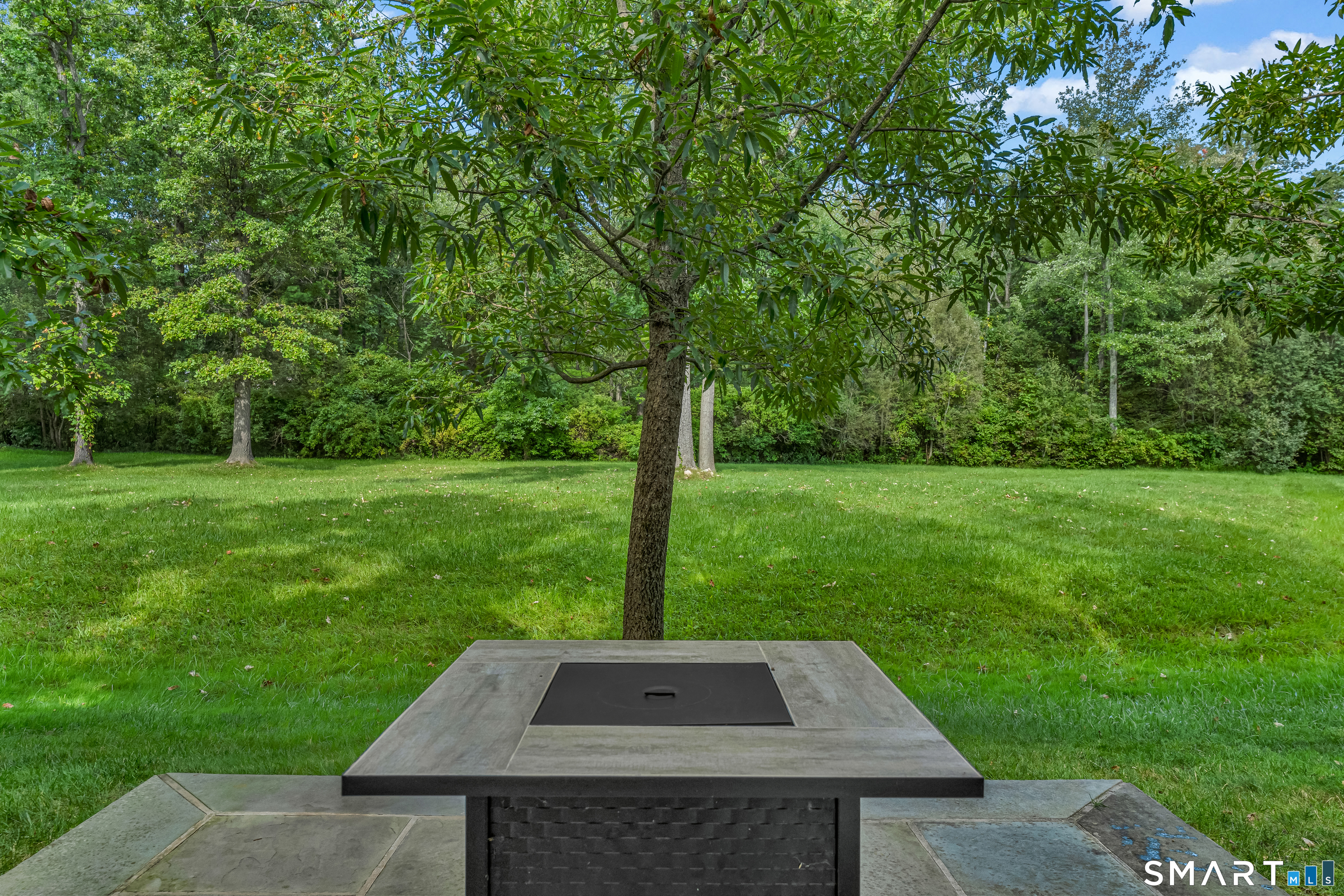 34 Copper Square Drive Unit: 34